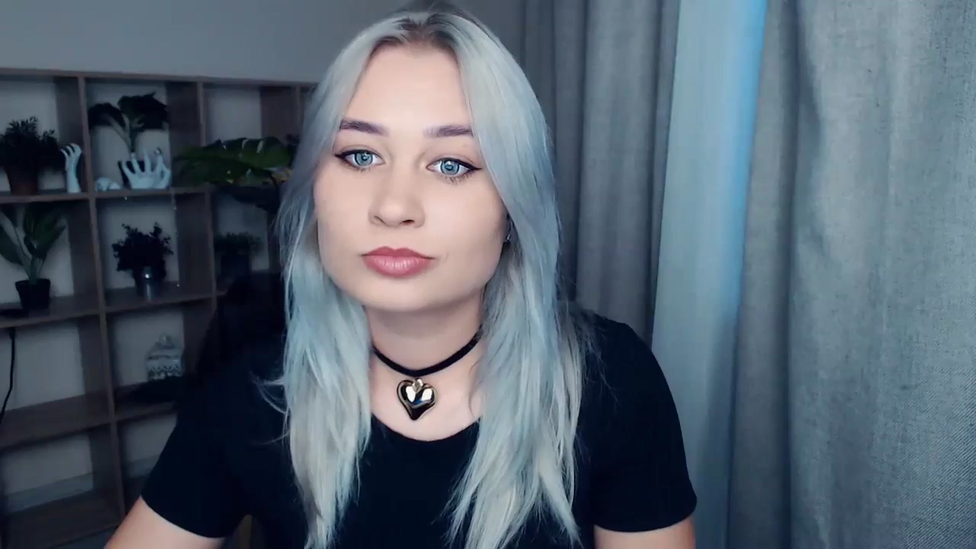 Gallery image thumbnail from Kukla_kolduna's myfreecams stream on, 11/26/2023, 13:50 image 19 of 20