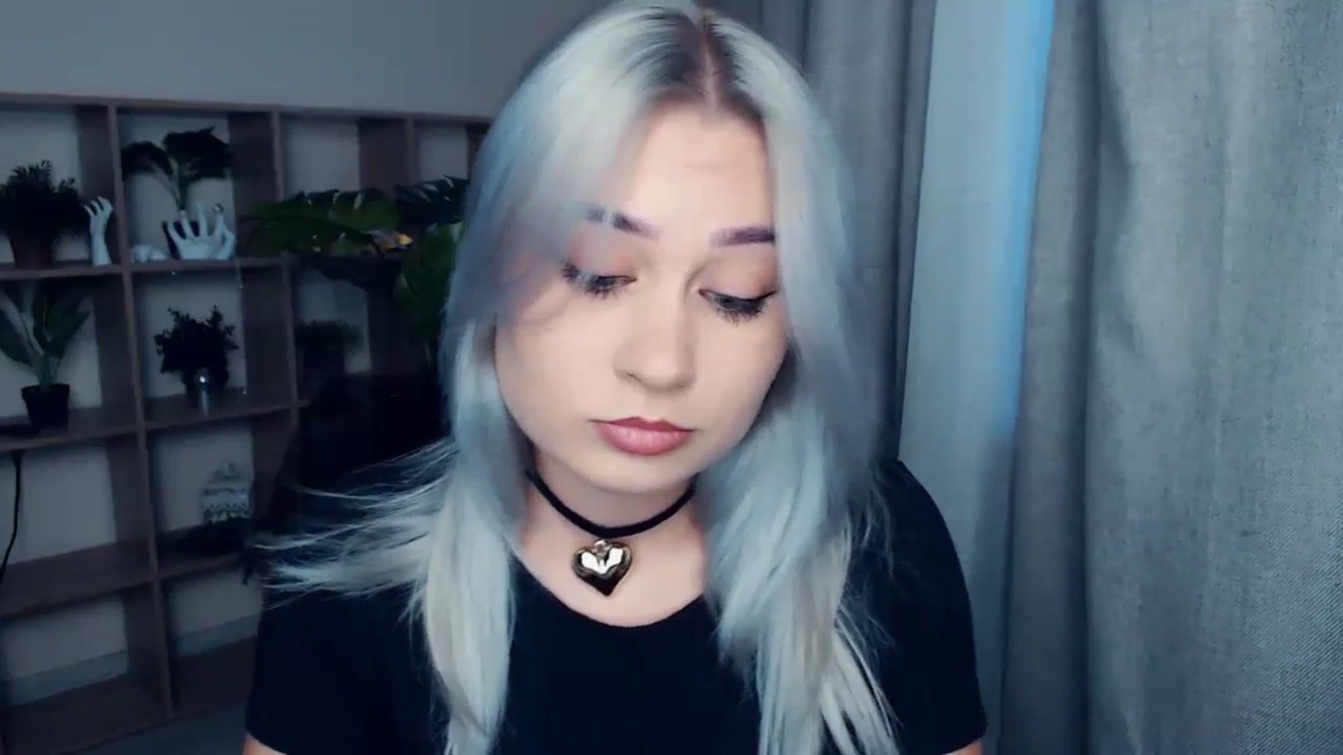 Gallery image thumbnail from Kukla_kolduna's myfreecams stream on, 11/26/2023, 13:50 image 13 of 20