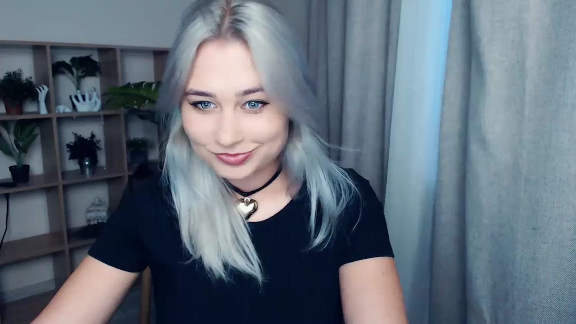 Gallery image thumbnail from Kukla_kolduna's myfreecams stream on, 11/26/2023, 13:50 image 5 of 20