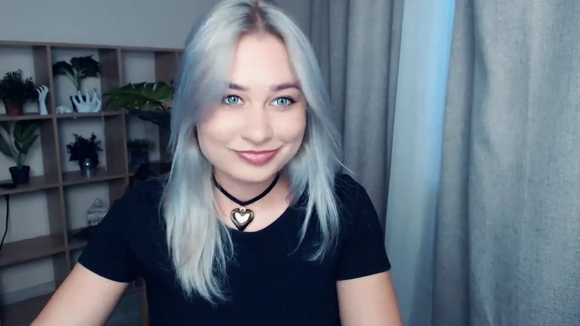 Gallery image thumbnail from Kukla_kolduna's myfreecams stream on, 11/26/2023, 13:50 image 8 of 20
