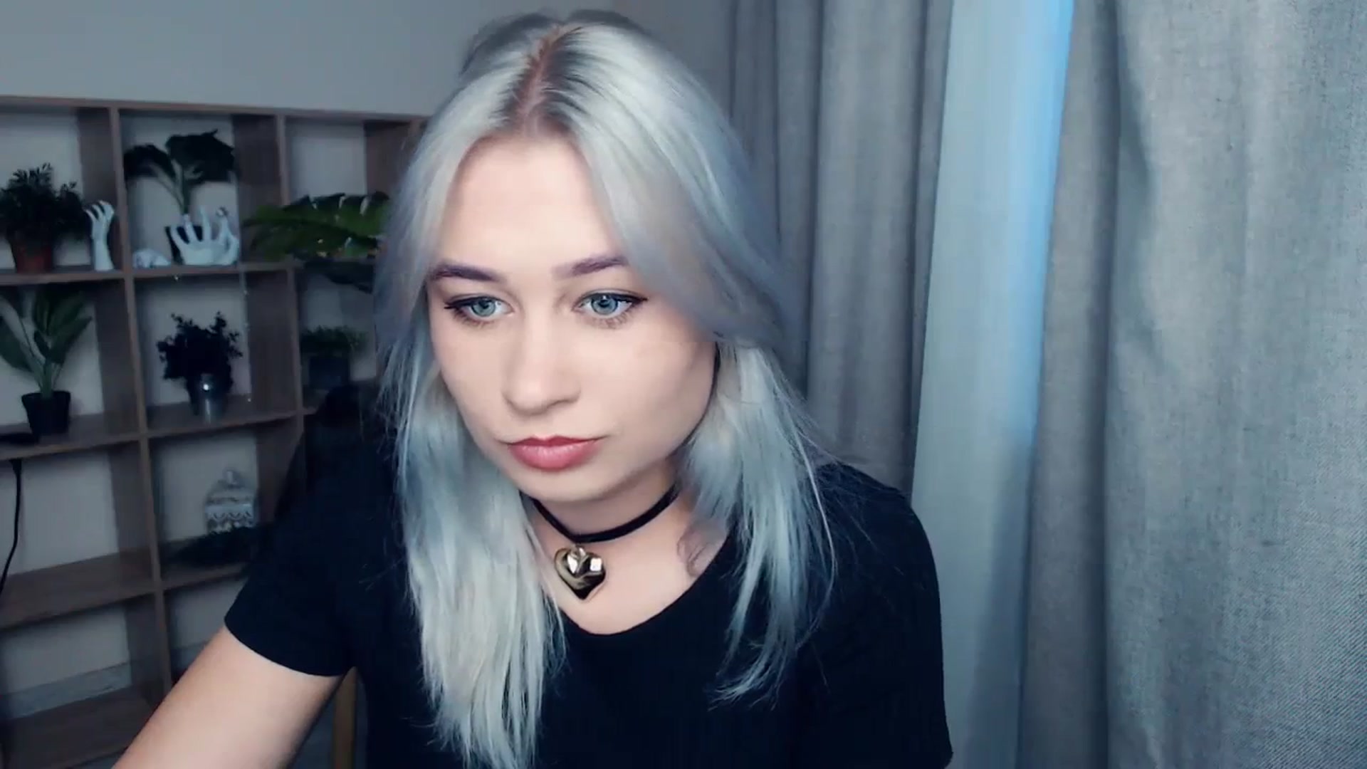Gallery image thumbnail from Kukla_kolduna's myfreecams stream on, 11/26/2023, 13:50 image 11 of 20