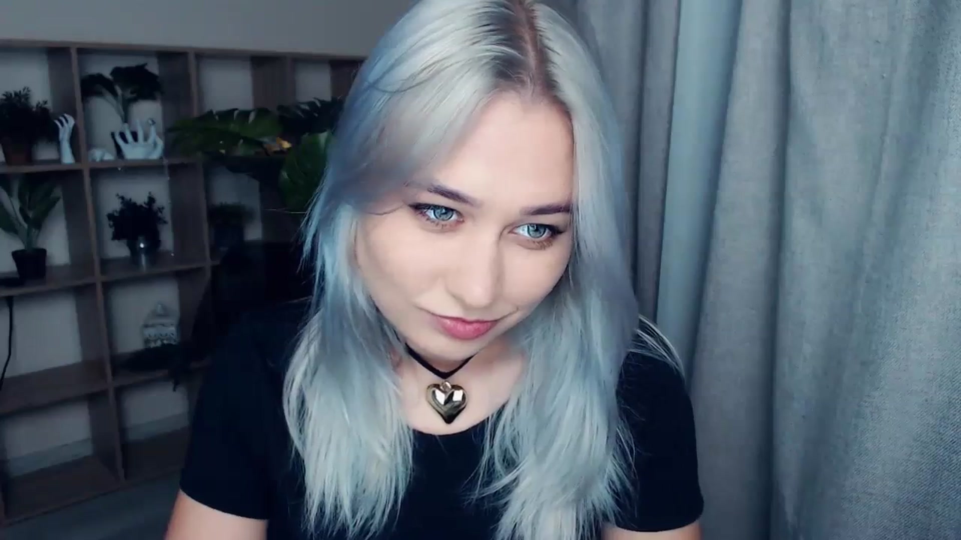 Gallery image thumbnail from Kukla_kolduna's myfreecams stream on, 11/26/2023, 15:00 image 6 of 20