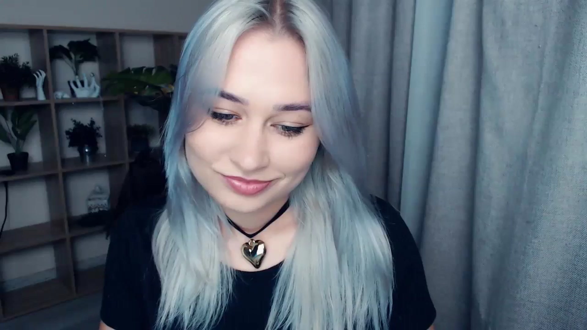 Gallery image thumbnail from Kukla_kolduna's myfreecams stream on, 11/26/2023, 15:00 image 13 of 20