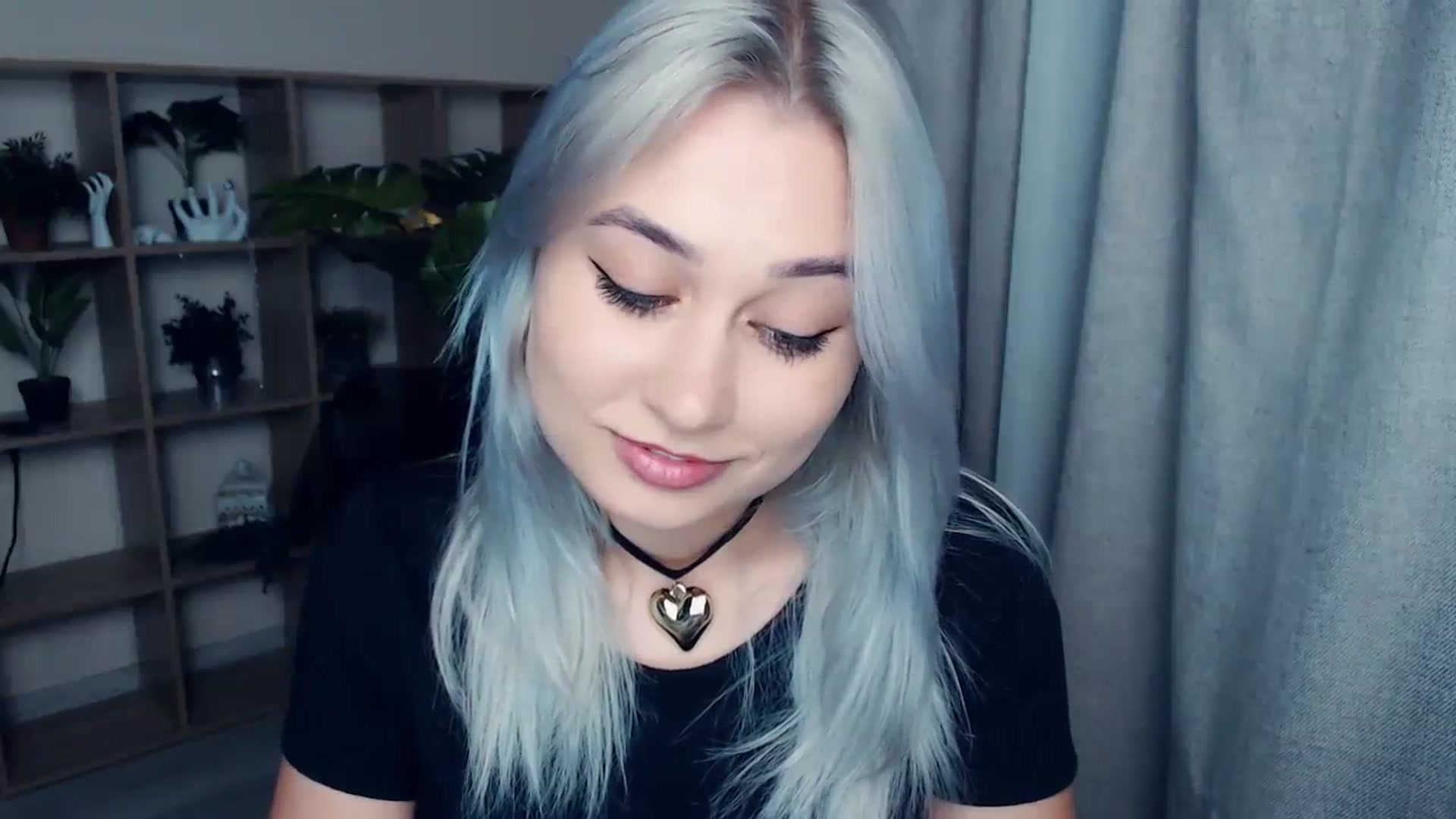 Gallery image thumbnail from Kukla_kolduna's myfreecams stream on, 11/26/2023, 15:00 image 5 of 20