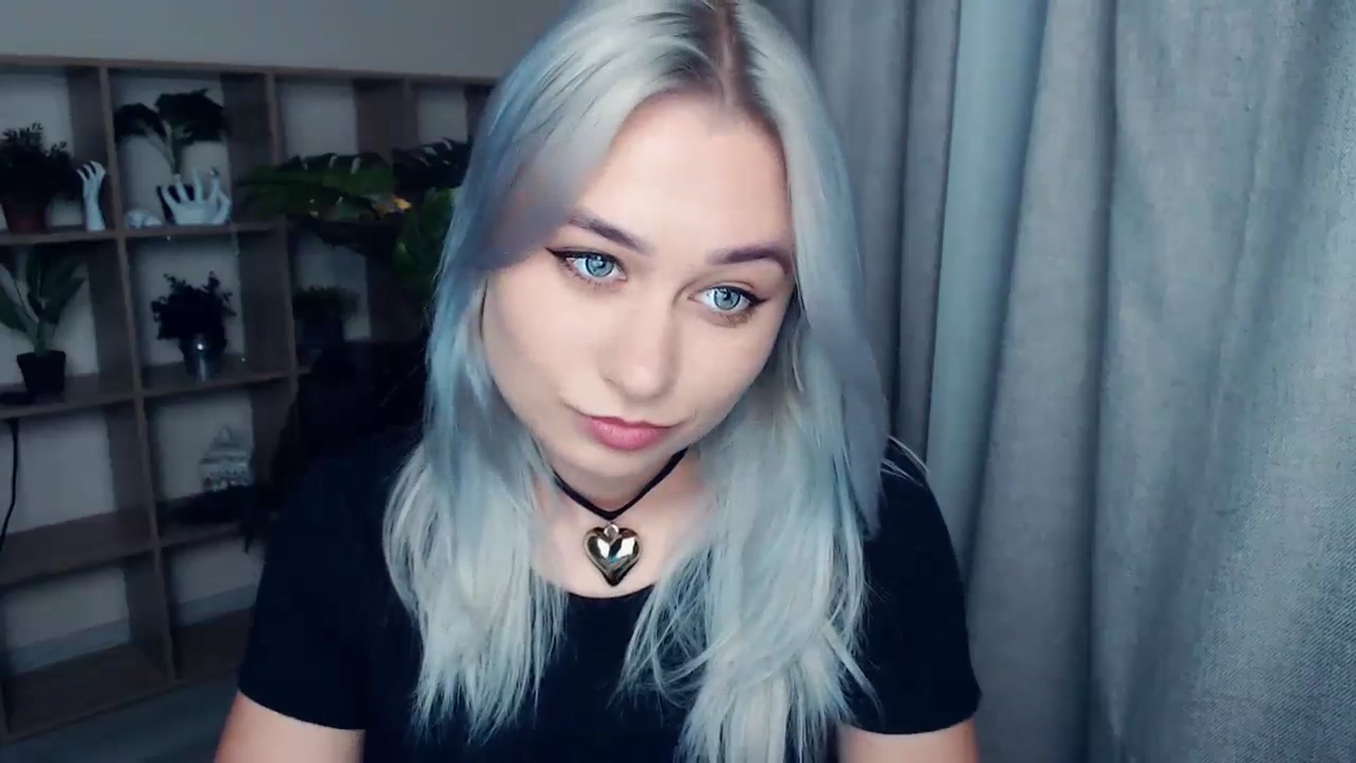 Gallery image thumbnail from Kukla_kolduna's myfreecams stream on, 11/26/2023, 15:00 image 8 of 20