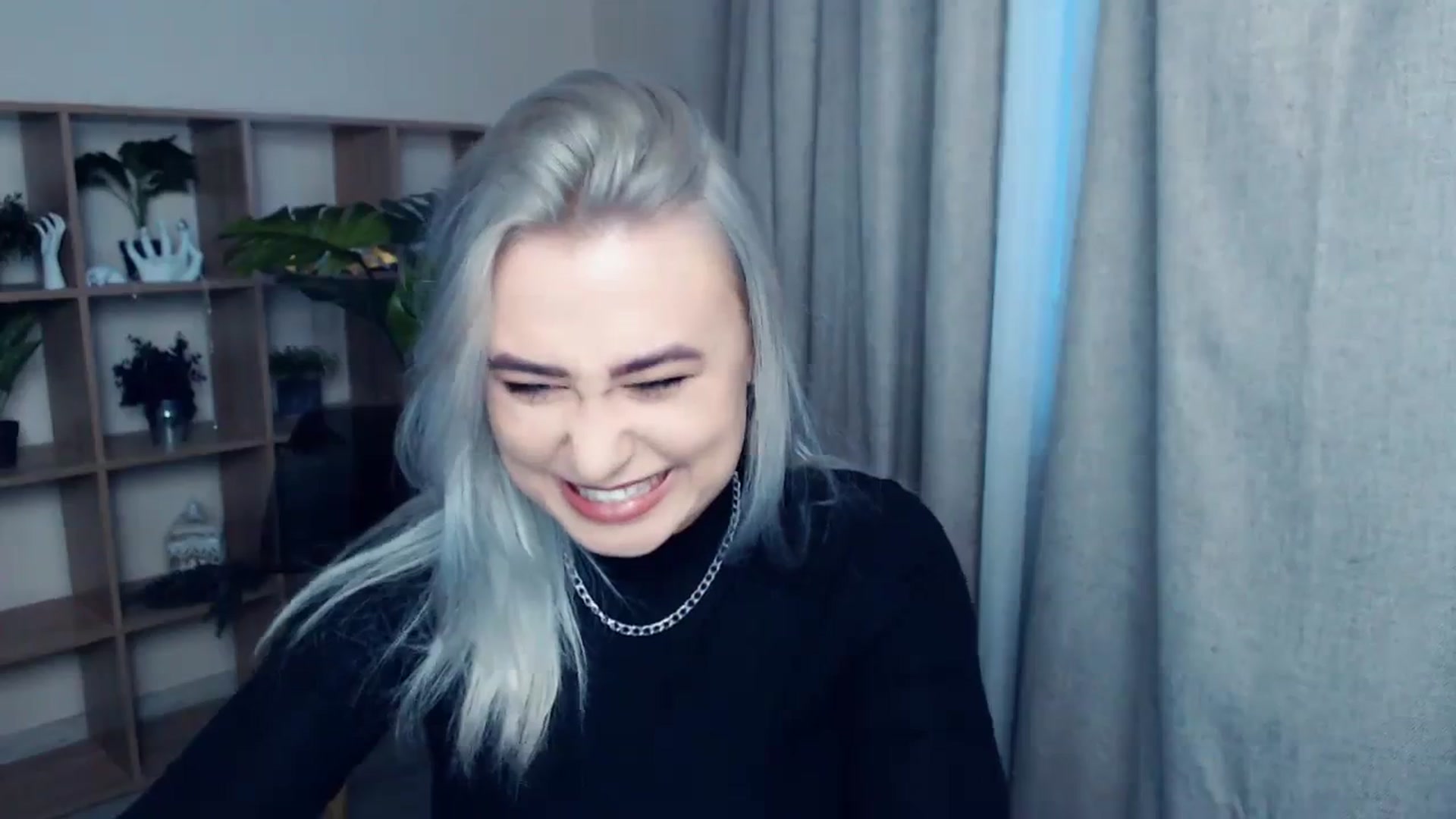 Gallery image thumbnail from Kukla_kolduna's myfreecams stream on, 11/27/2023, 14:12 image 15 of 20