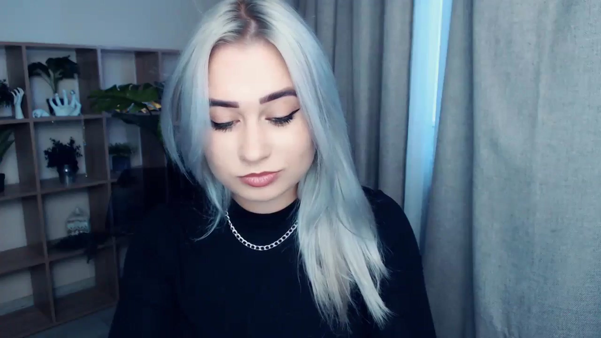 Gallery image thumbnail from Kukla_kolduna's myfreecams stream on, 11/27/2023, 14:12 image 5 of 20