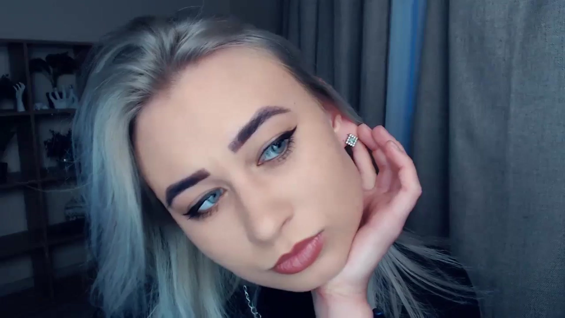Gallery image thumbnail from Kukla_kolduna's myfreecams stream on, 11/27/2023, 14:12 image 20 of 20