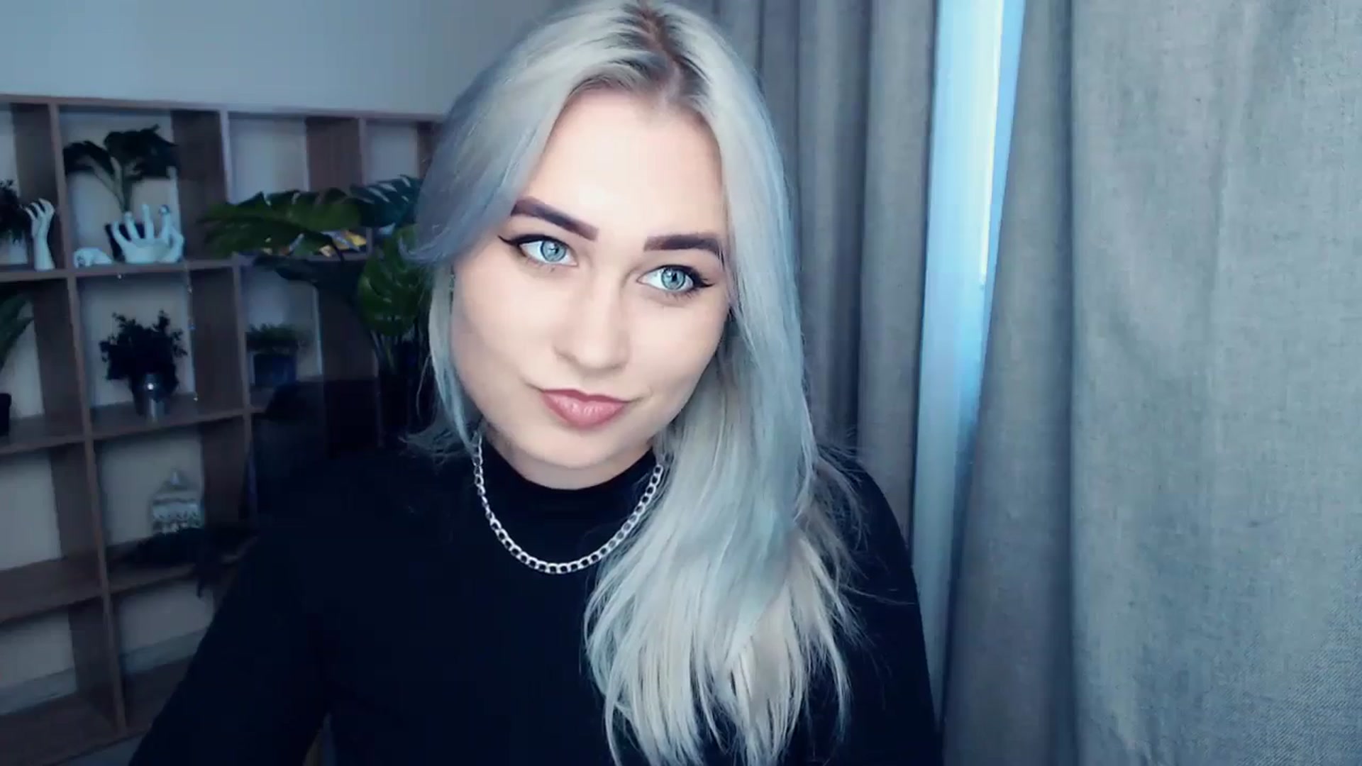 Gallery image thumbnail from Kukla_kolduna's myfreecams stream on, 11/27/2023, 14:12 image 3 of 20