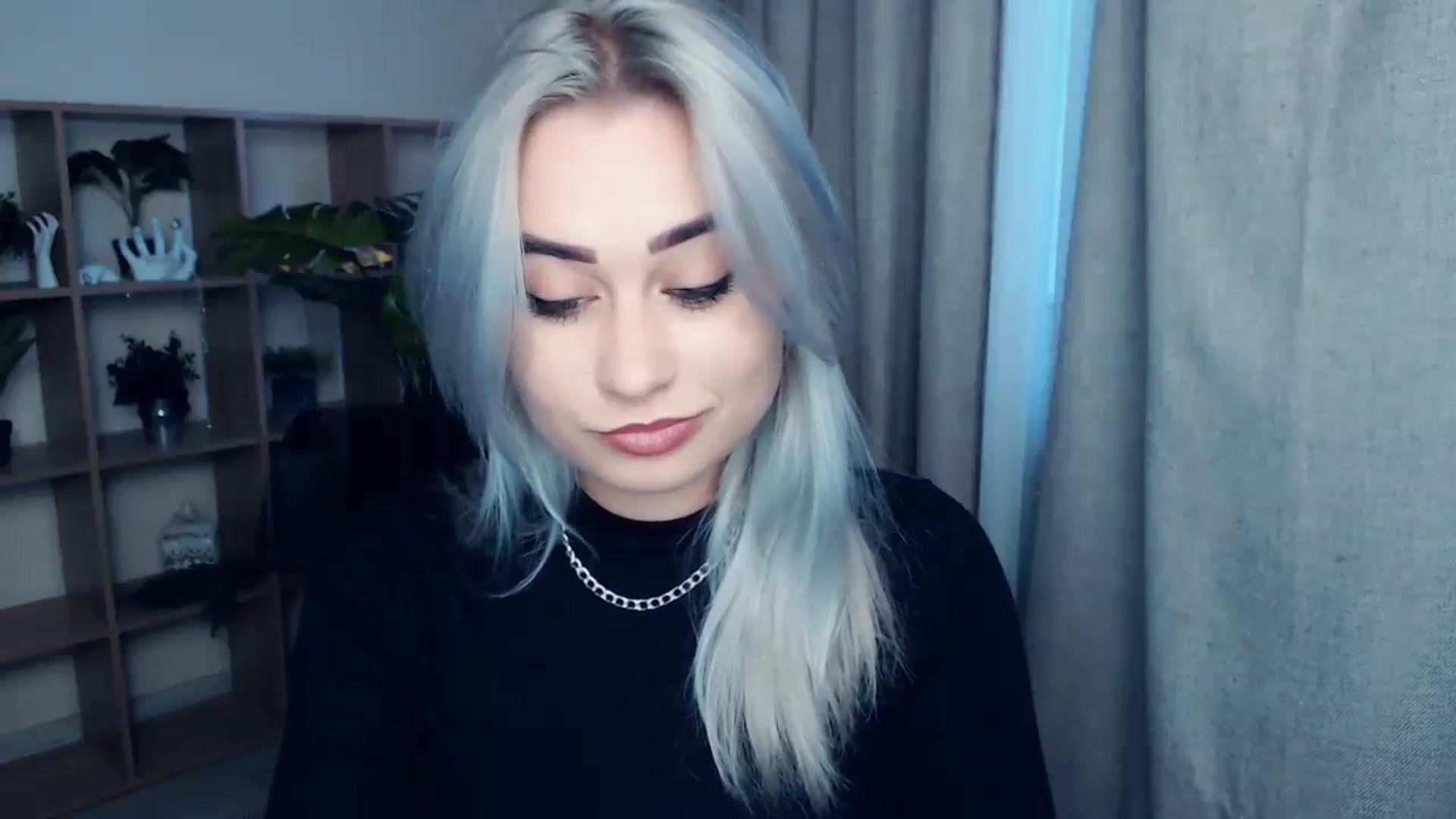 Gallery image thumbnail from Kukla_kolduna's myfreecams stream on, 11/27/2023, 14:12 image 9 of 20