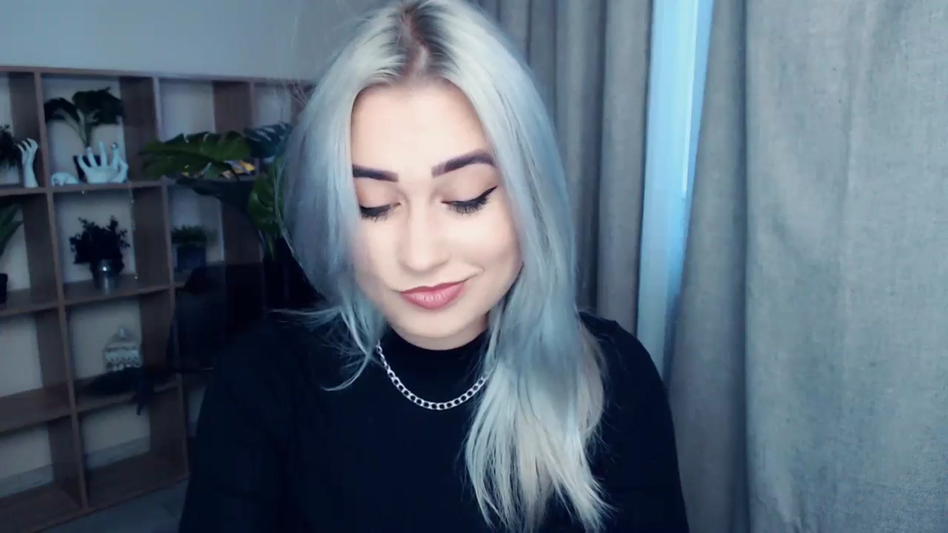 Gallery image thumbnail from Kukla_kolduna's myfreecams stream on, 11/27/2023, 14:12 image 7 of 20