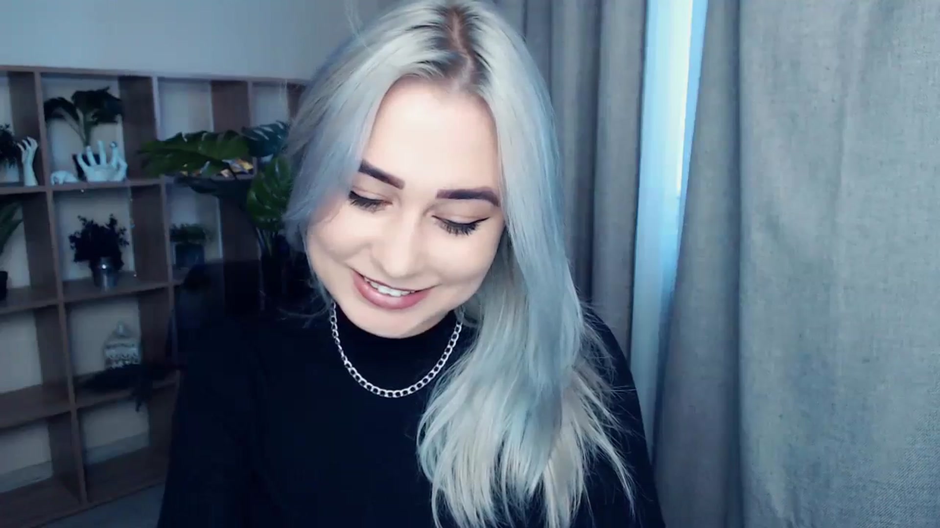 Gallery image thumbnail from Kukla_kolduna's myfreecams stream on, 11/27/2023, 14:12 image 2 of 20