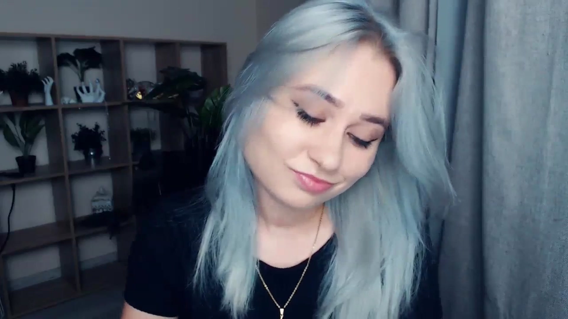 Gallery image thumbnail from Kukla_kolduna's myfreecams stream on, 12/01/2023, 16:50 image 15 of 20