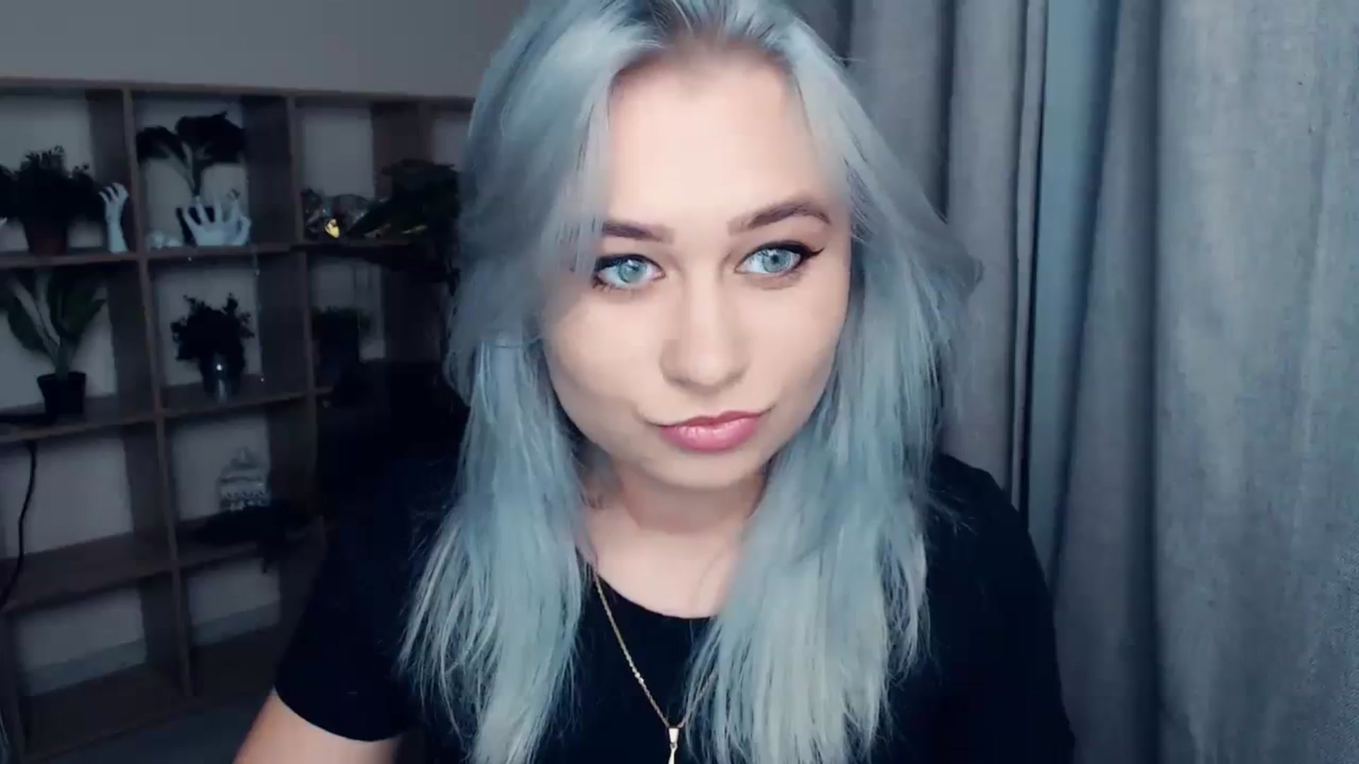 Gallery image thumbnail from Kukla_kolduna's myfreecams stream on, 12/01/2023, 16:50 image 16 of 20