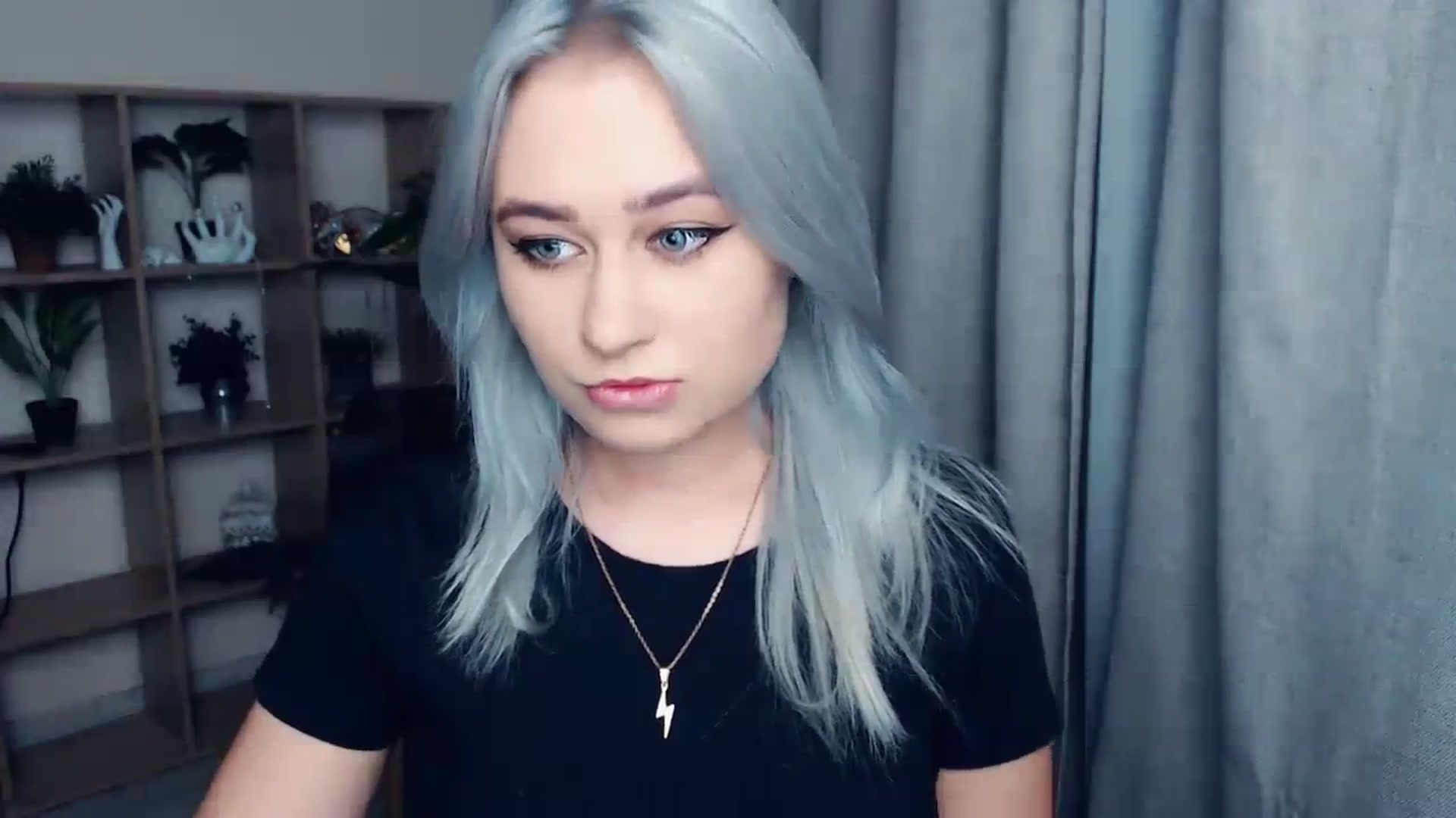 Gallery image thumbnail from Kukla_kolduna's myfreecams stream on, 12/01/2023, 16:50 image 20 of 20