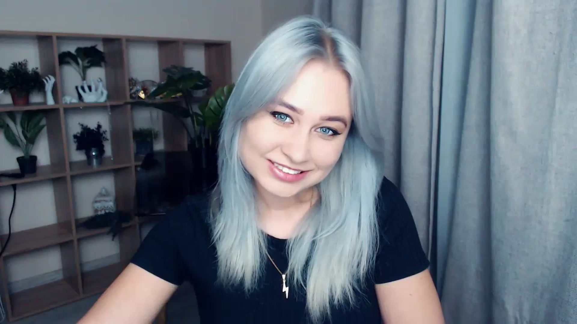 Gallery image thumbnail from Kukla_kolduna's myfreecams stream on, 12/01/2023, 16:50 image 4 of 20