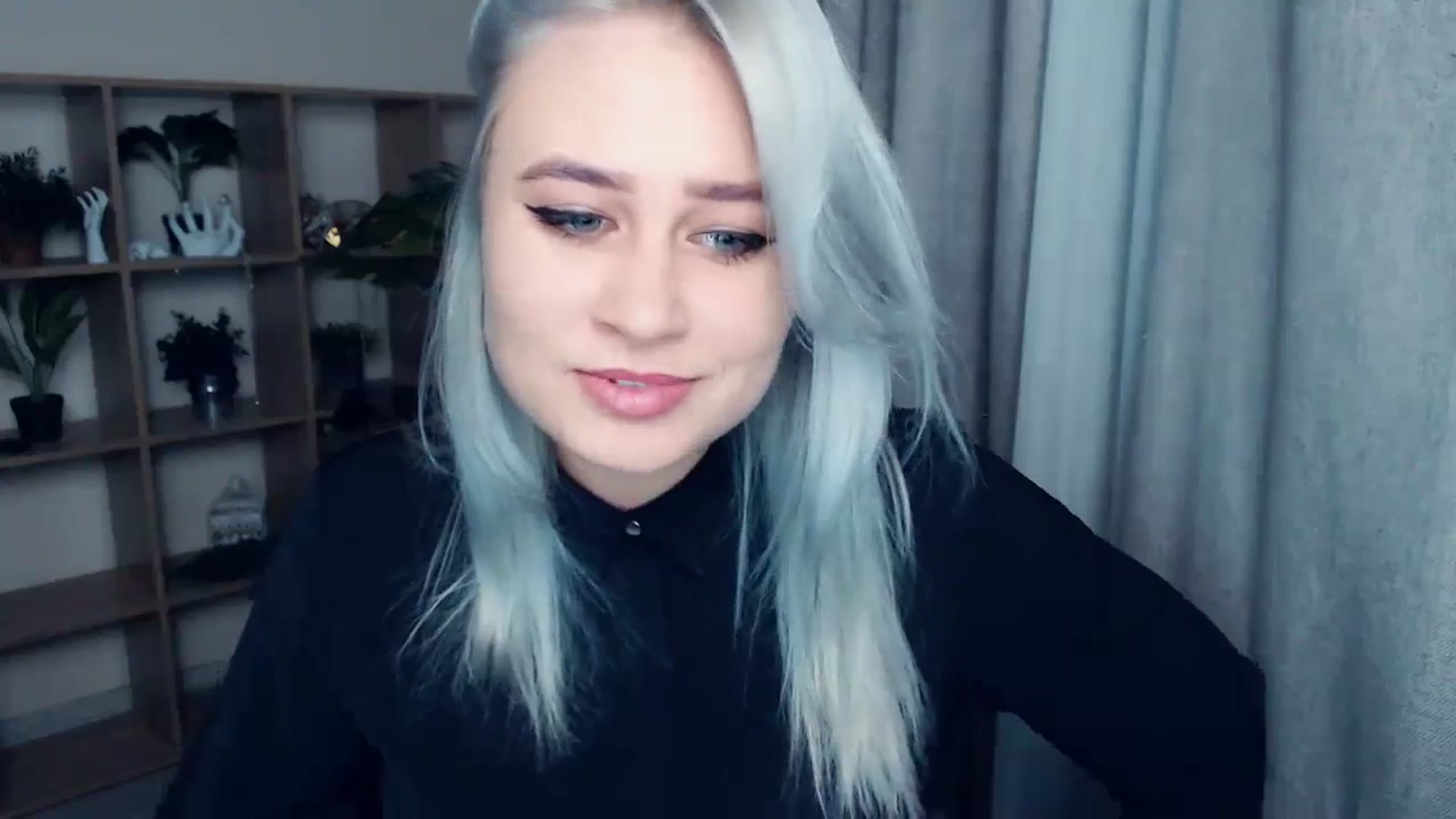 Gallery image thumbnail from Kukla_kolduna's myfreecams stream on, 12/02/2023, 15:20 image 11 of 20