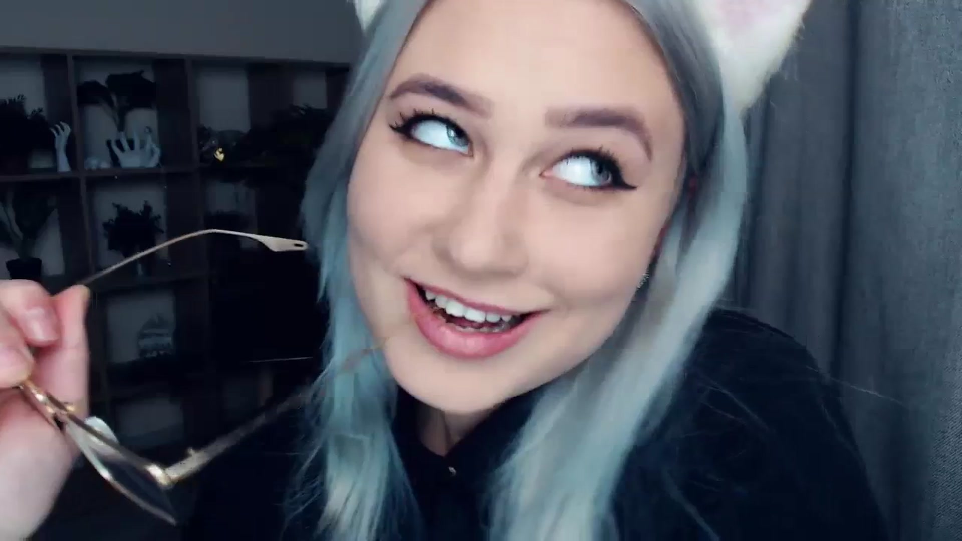 Gallery image thumbnail from Kukla_kolduna's myfreecams stream on, 12/02/2023, 15:20 image 8 of 20