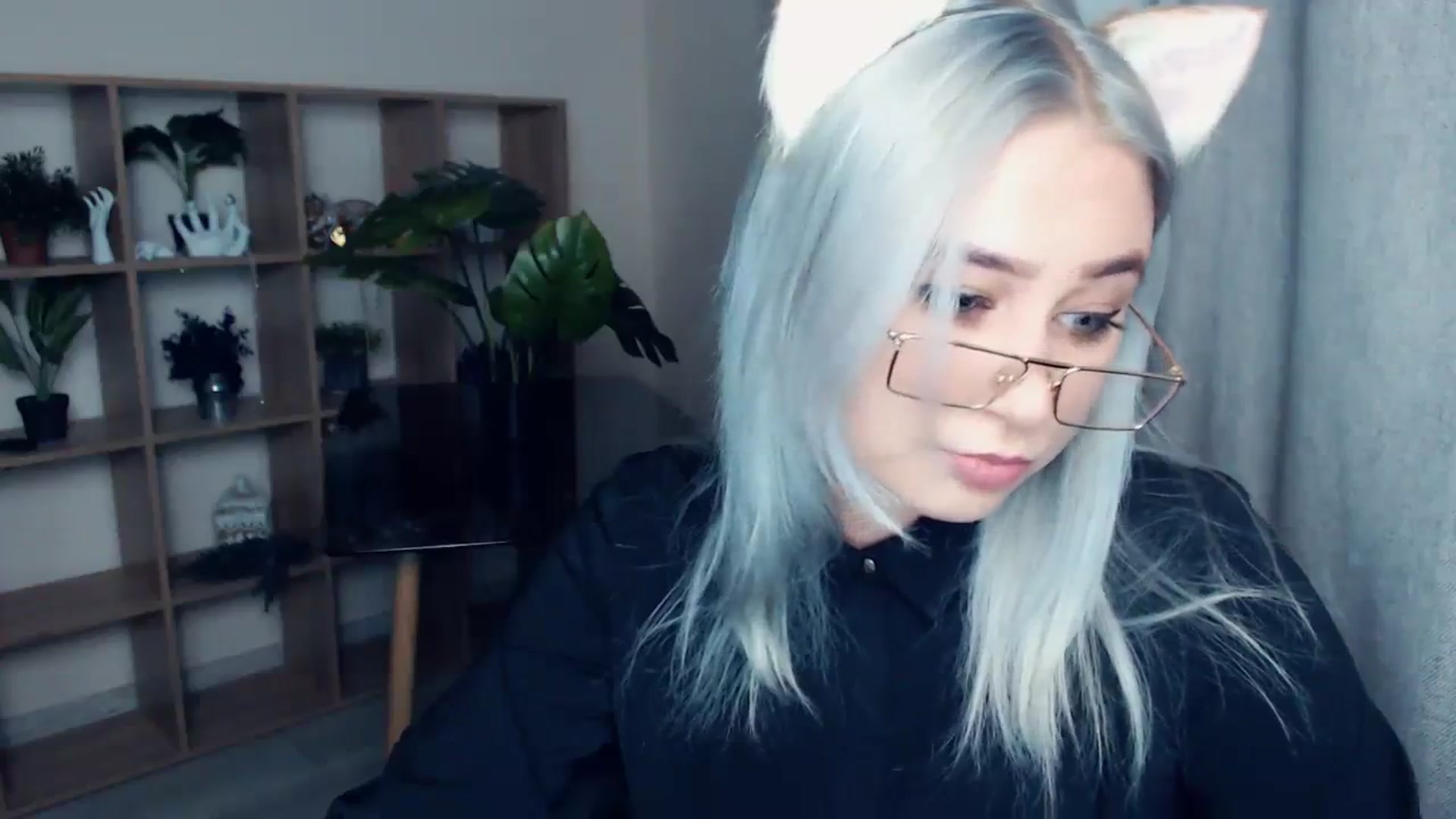 Gallery image thumbnail from Kukla_kolduna's myfreecams stream on, 12/02/2023, 15:20 image 7 of 20
