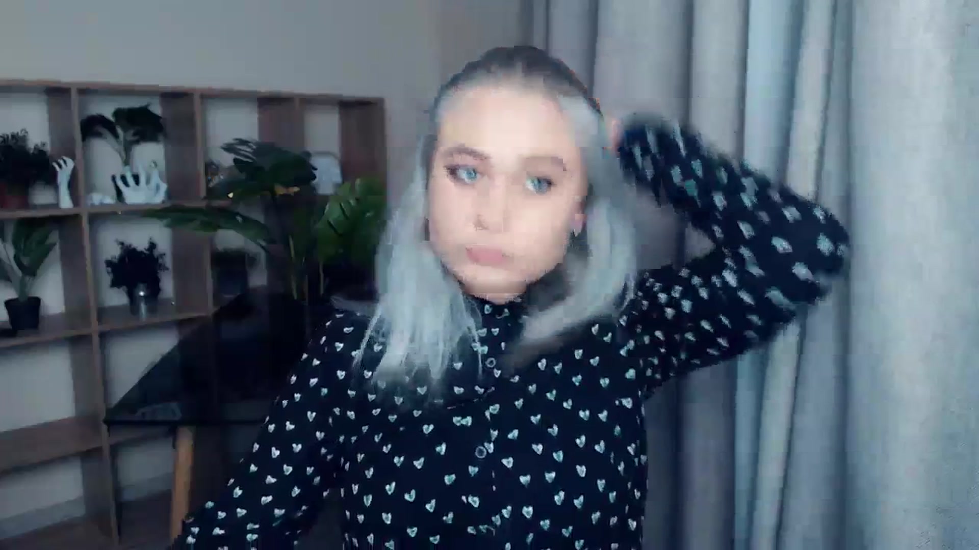 Gallery image thumbnail from Kukla_kolduna's myfreecams stream on, 12/03/2023, 14:47 image 17 of 20