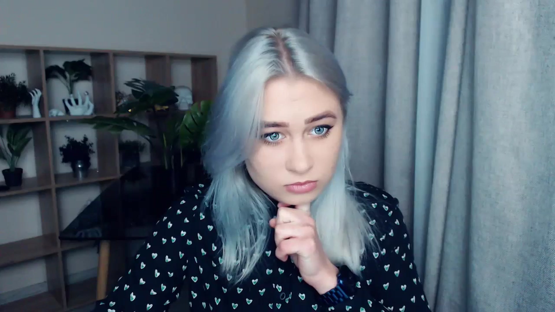 Gallery image thumbnail from Kukla_kolduna's myfreecams stream on, 12/03/2023, 14:47 image 8 of 20