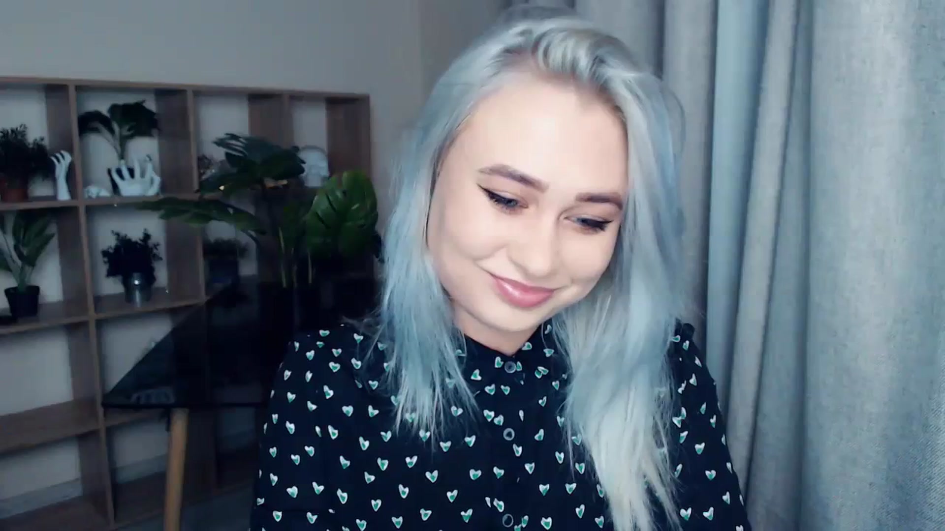 Gallery image thumbnail from Kukla_kolduna's myfreecams stream on, 12/03/2023, 14:47 image 4 of 20