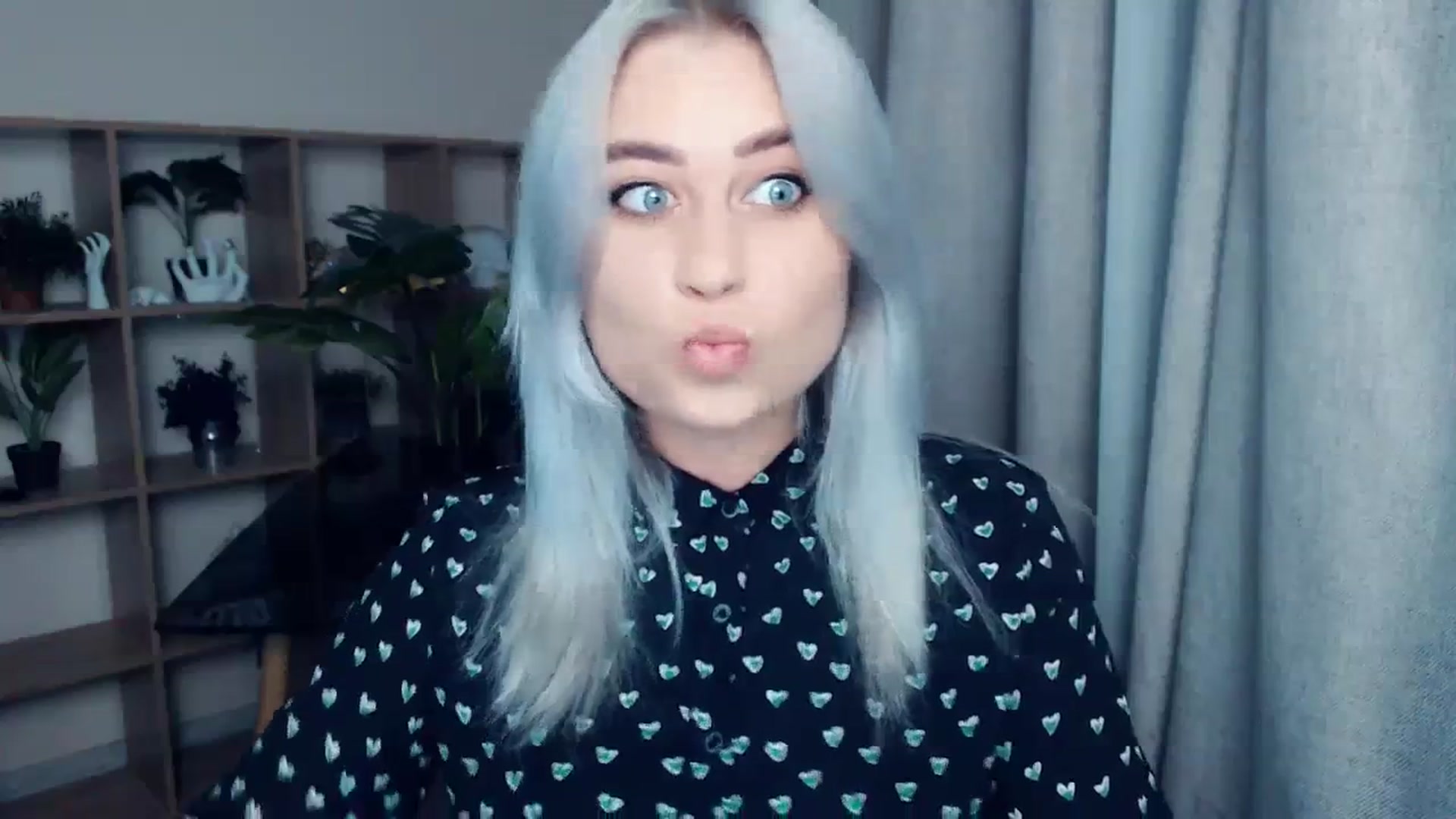 Gallery image thumbnail from Kukla_kolduna's myfreecams stream on, 12/03/2023, 14:47 image 19 of 20