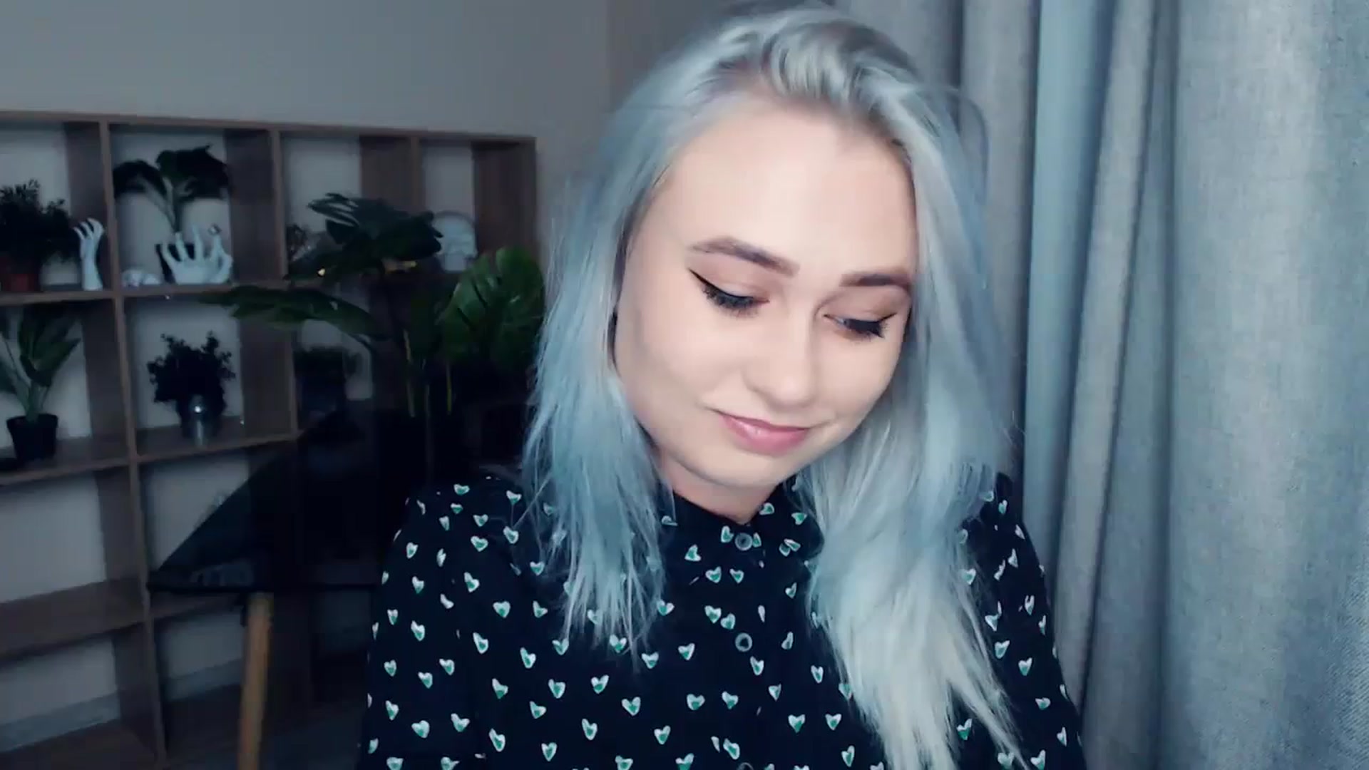 Gallery image thumbnail from Kukla_kolduna's myfreecams stream on, 12/03/2023, 14:47 image 3 of 20