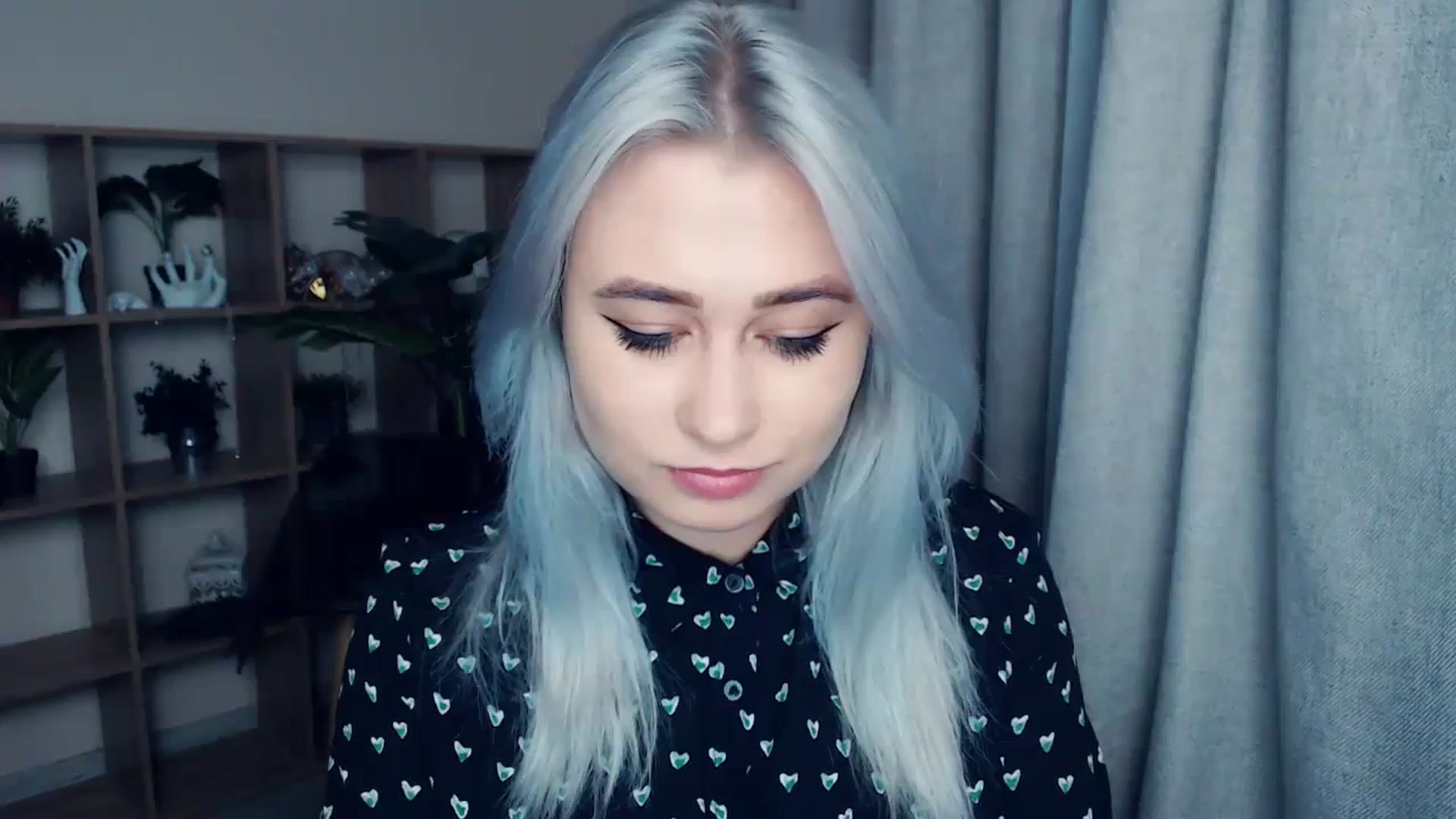 Gallery image thumbnail from Kukla_kolduna's myfreecams stream on, 12/03/2023, 17:23 image 20 of 20