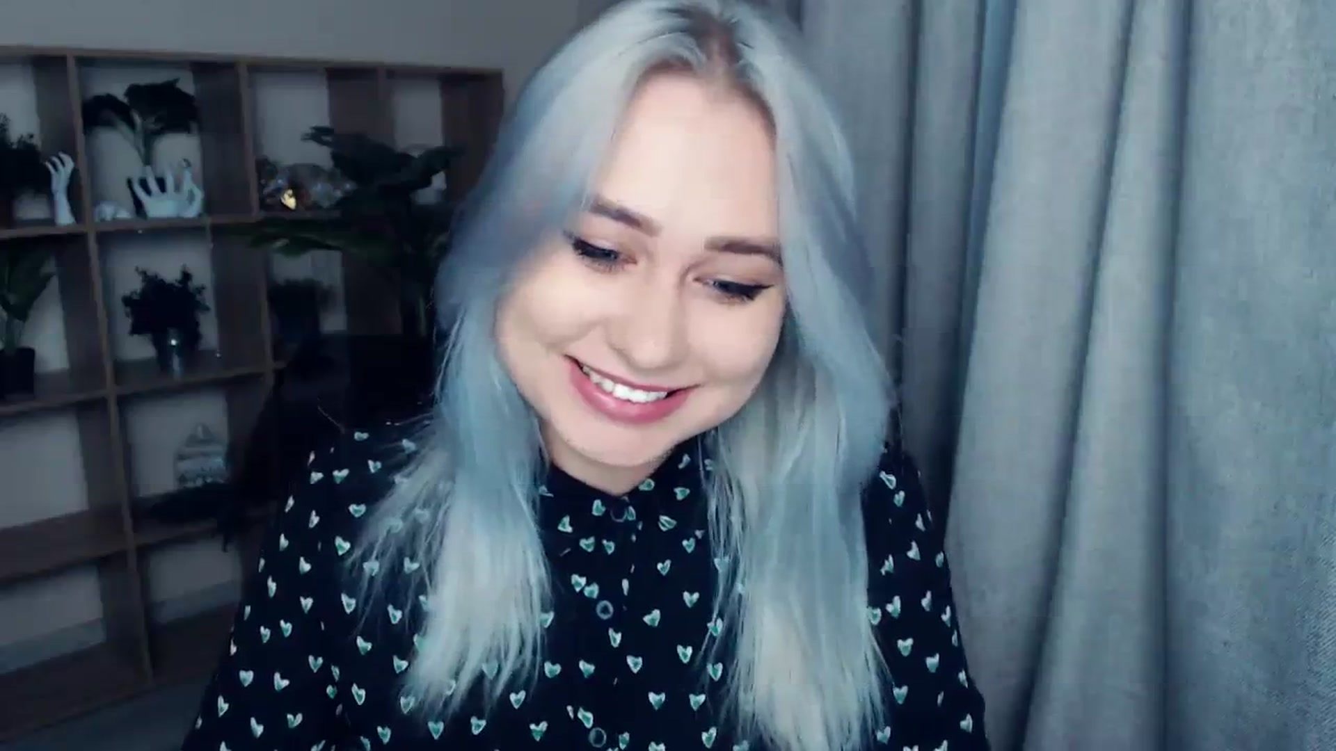 Gallery image thumbnail from Kukla_kolduna's myfreecams stream on, 12/03/2023, 17:23 image 17 of 20