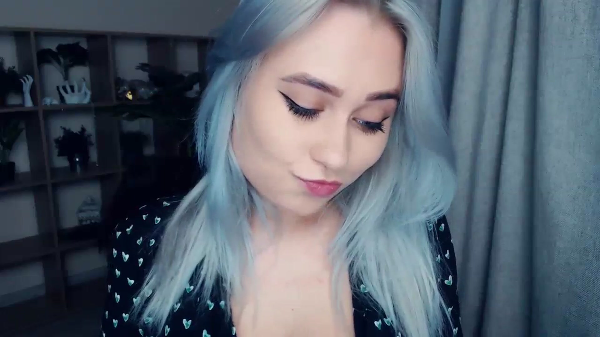 Gallery image thumbnail from Kukla_kolduna's myfreecams stream on, 12/03/2023, 19:08 image 2 of 20