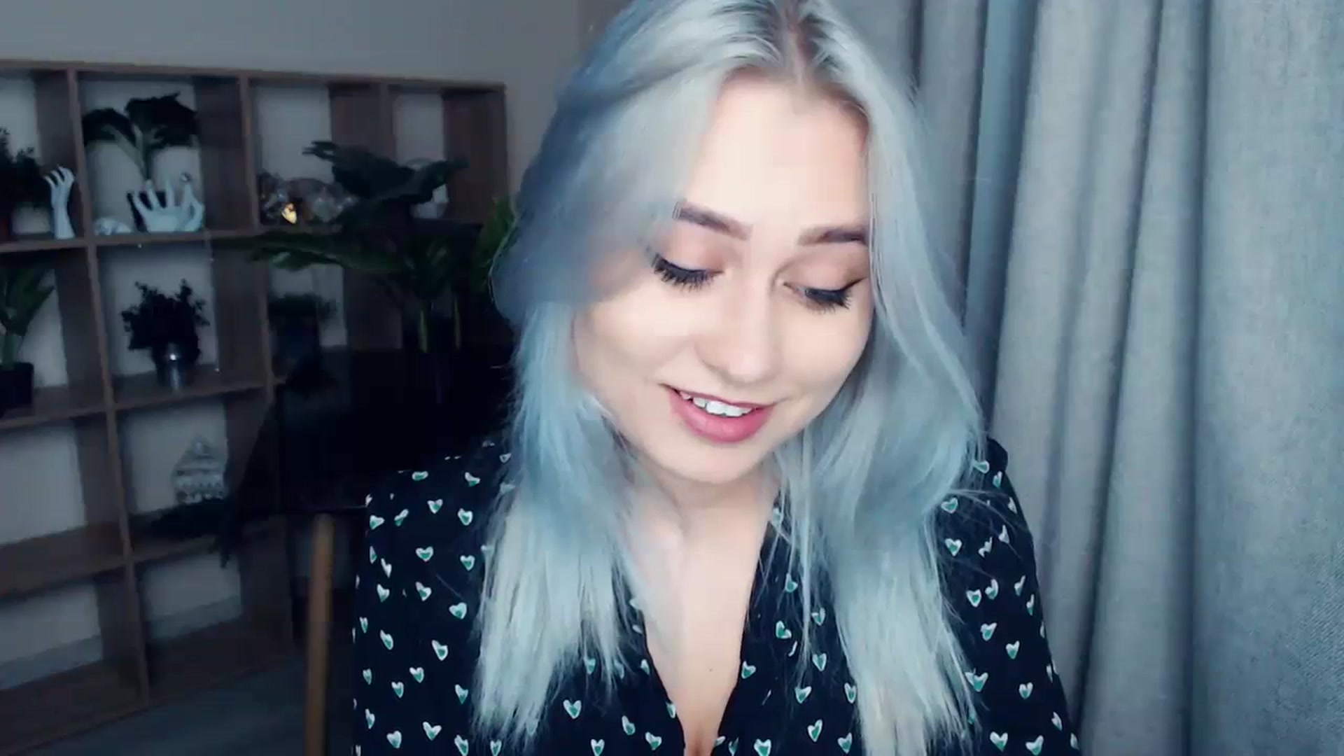 Gallery image thumbnail from Kukla_kolduna's myfreecams stream on, 12/03/2023, 19:08 image 11 of 20