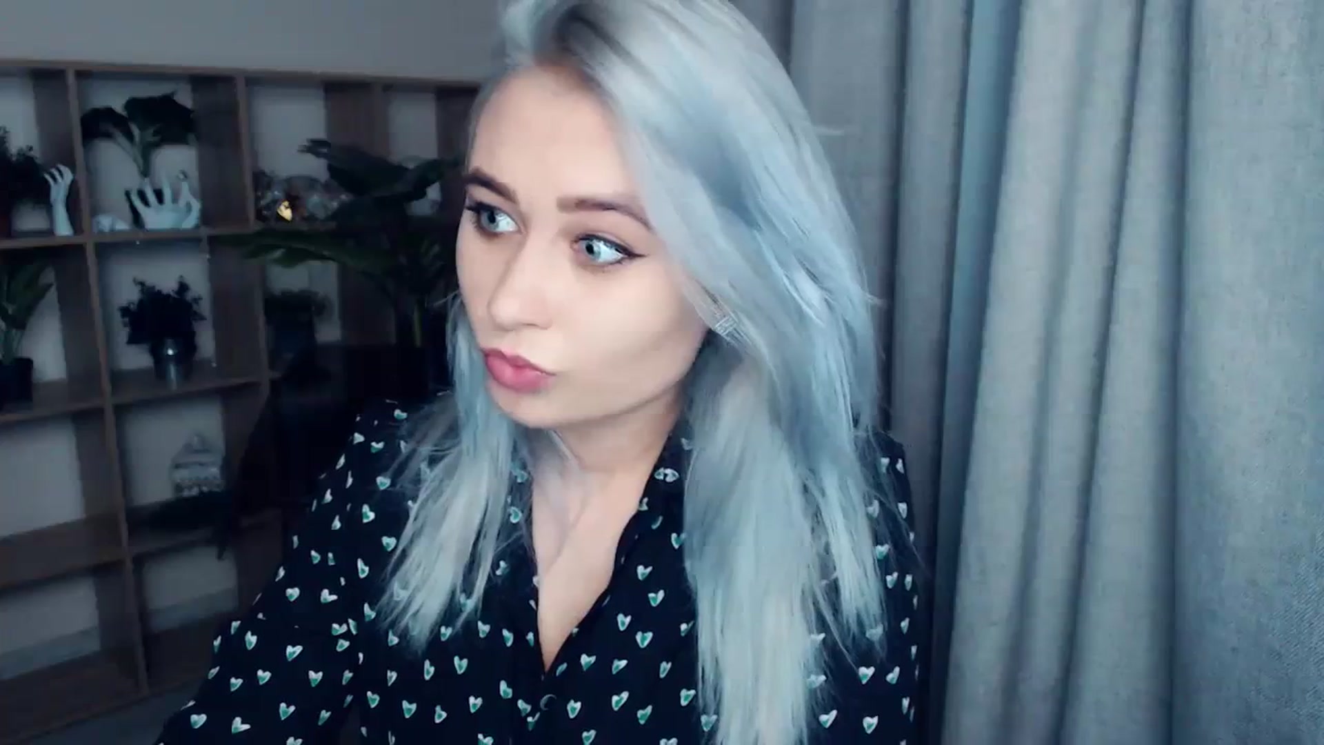 Gallery image thumbnail from Kukla_kolduna's myfreecams stream on, 12/03/2023, 19:08 image 4 of 20