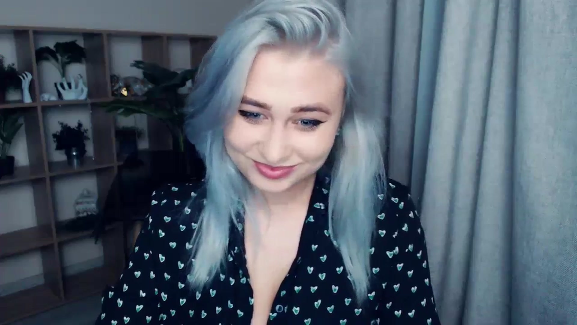 Gallery image thumbnail from Kukla_kolduna's myfreecams stream on, 12/03/2023, 19:08 image 8 of 20