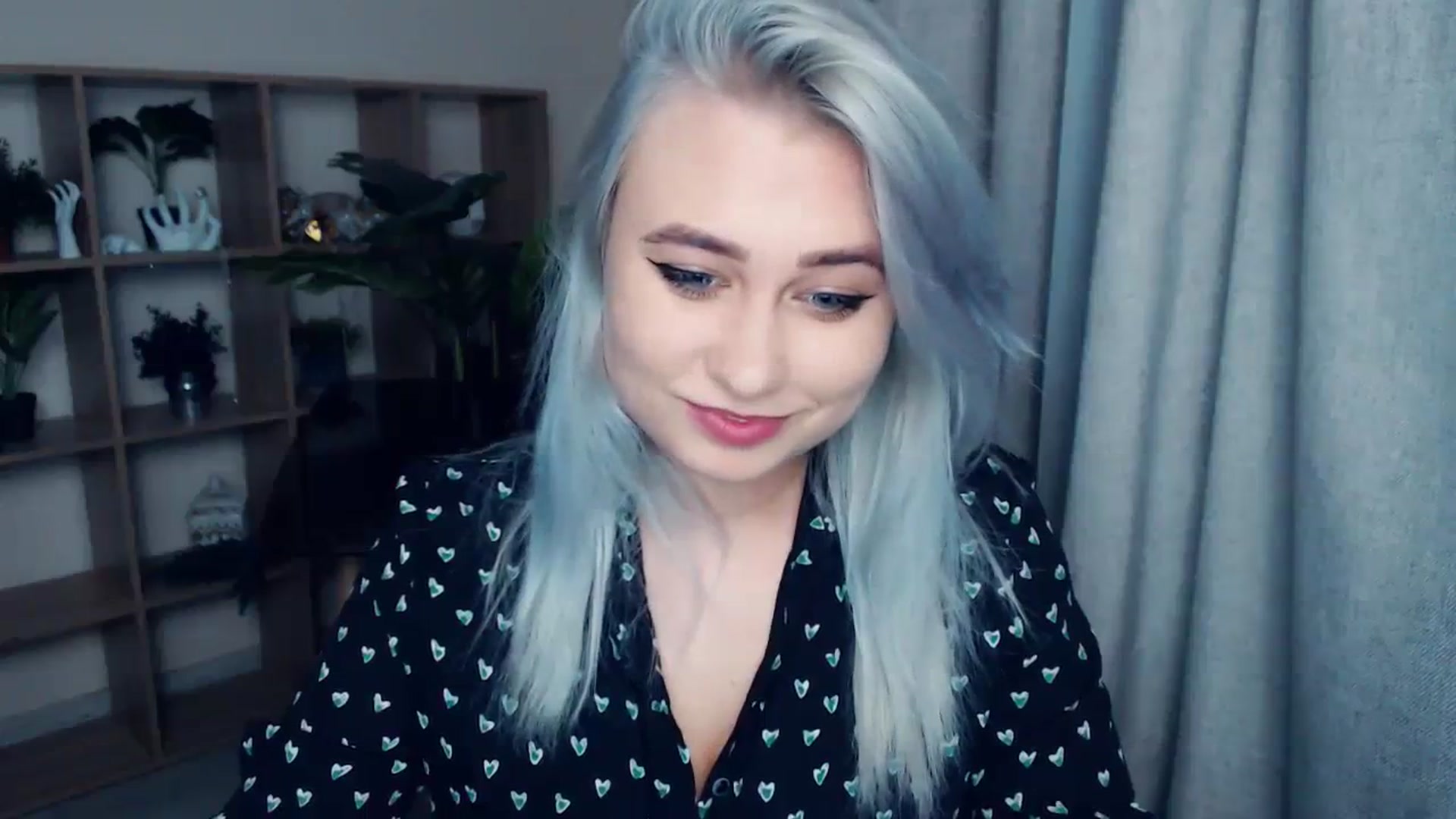 Gallery image thumbnail from Kukla_kolduna's myfreecams stream on, 12/03/2023, 19:08 image 5 of 20