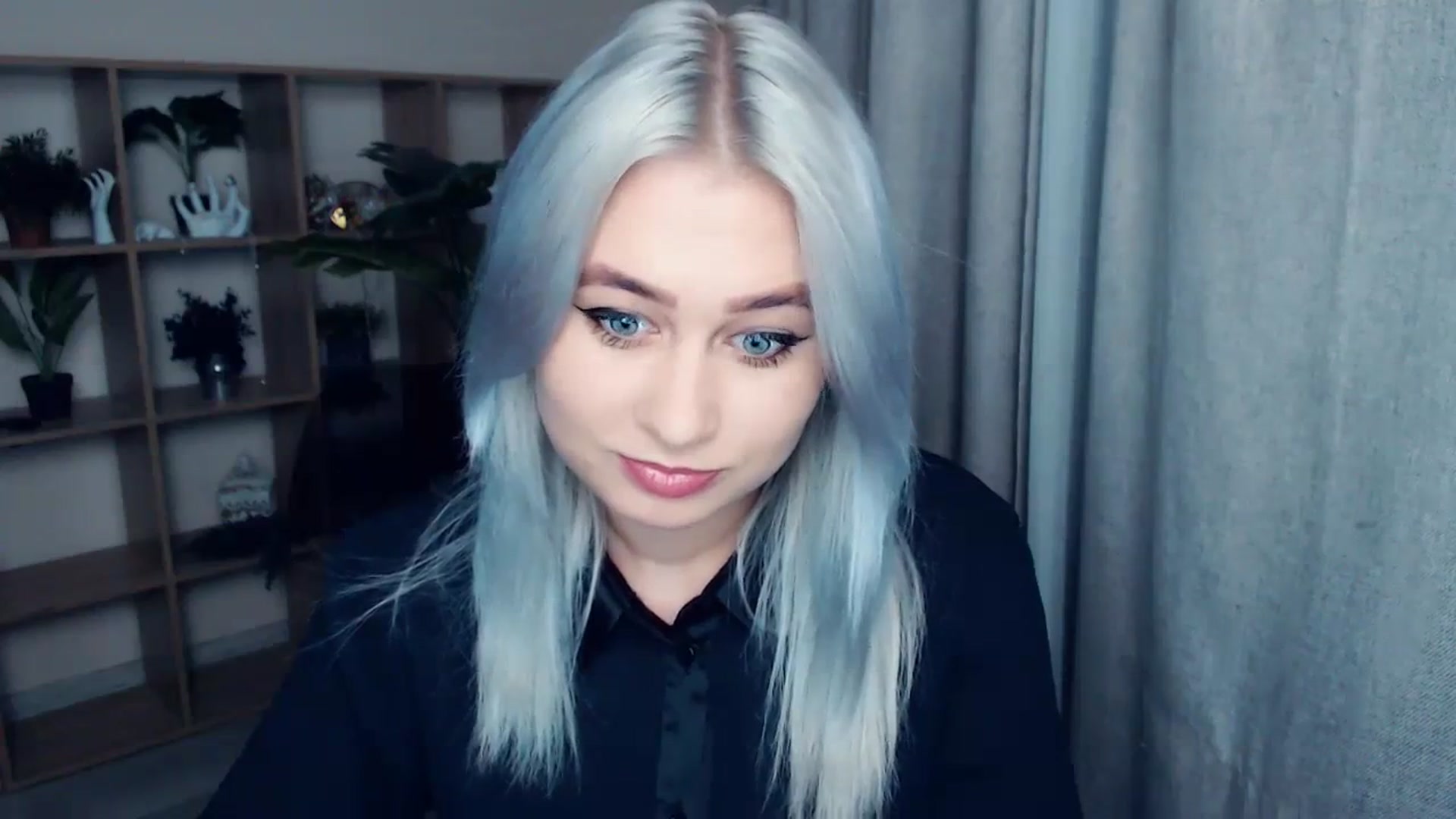 Gallery image thumbnail from Kukla_kolduna's myfreecams stream on, 12/04/2023, 15:42 image 20 of 20