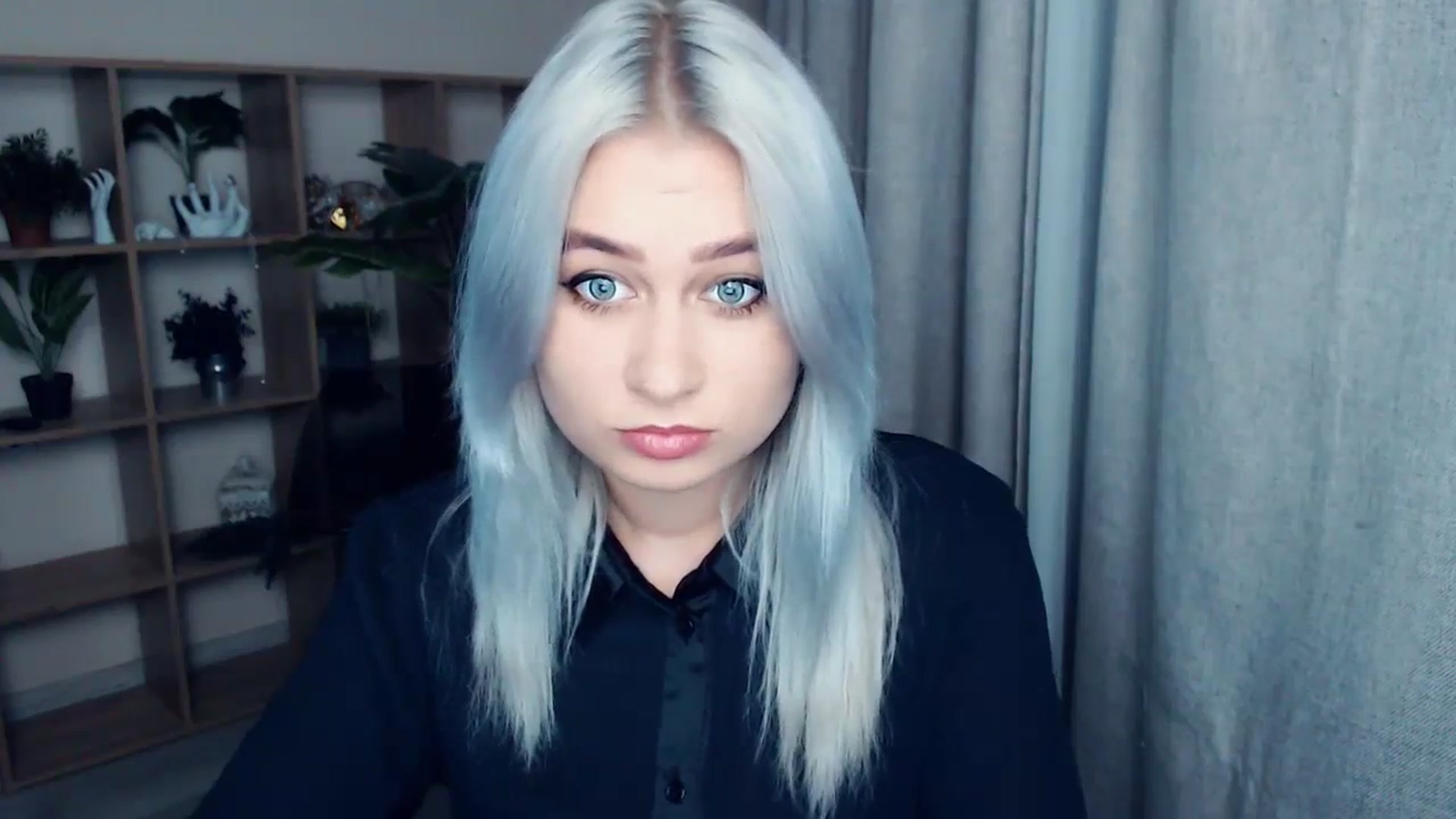 Gallery image thumbnail from Kukla_kolduna's myfreecams stream on, 12/04/2023, 15:42 image 18 of 20