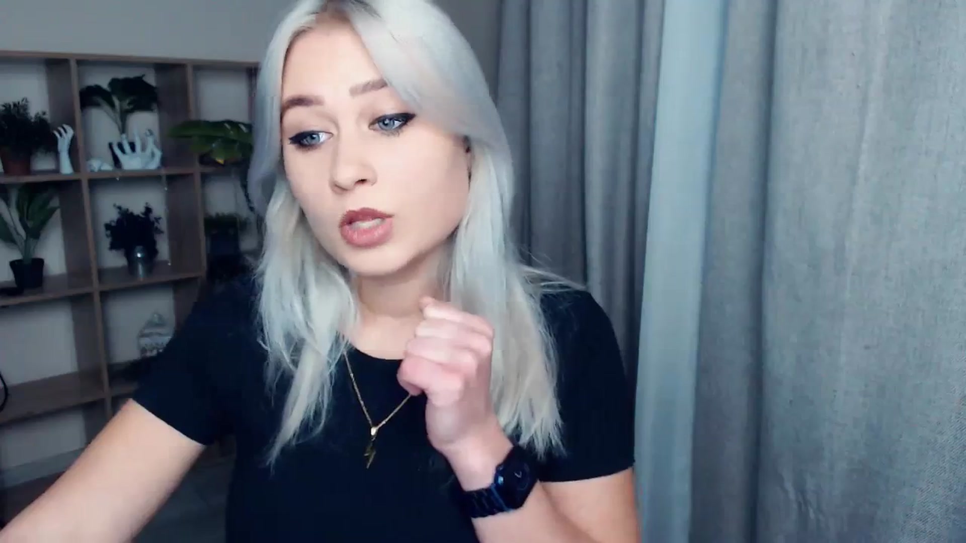 Gallery image thumbnail from Kukla_kolduna's myfreecams stream on, 12/07/2023, 14:15 image 18 of 20