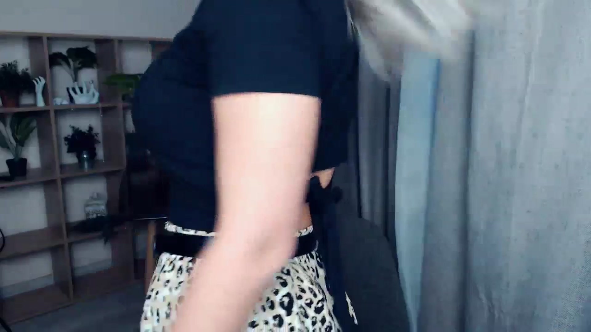 Gallery image thumbnail from Kukla_kolduna's myfreecams stream on, 12/07/2023, 14:15 image 8 of 20