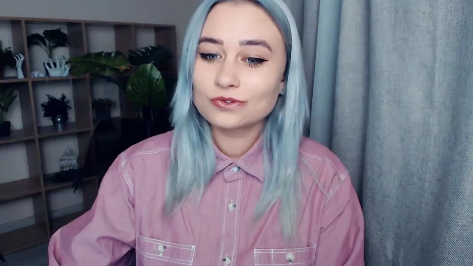 Gallery image thumbnail from Kukla_kolduna's myfreecams stream on, 12/08/2023, 14:31 image 7 of 20