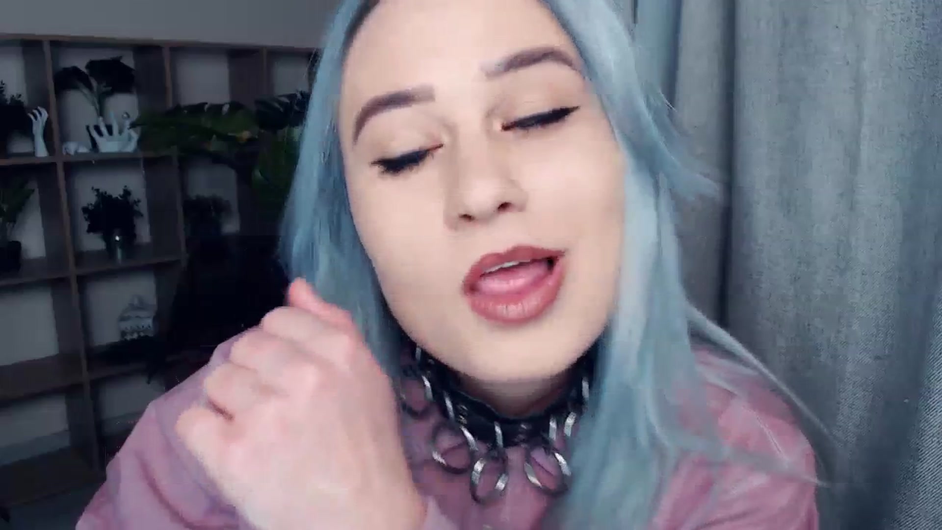 Gallery image thumbnail from Kukla_kolduna's myfreecams stream on, 12/08/2023, 14:31 image 13 of 20