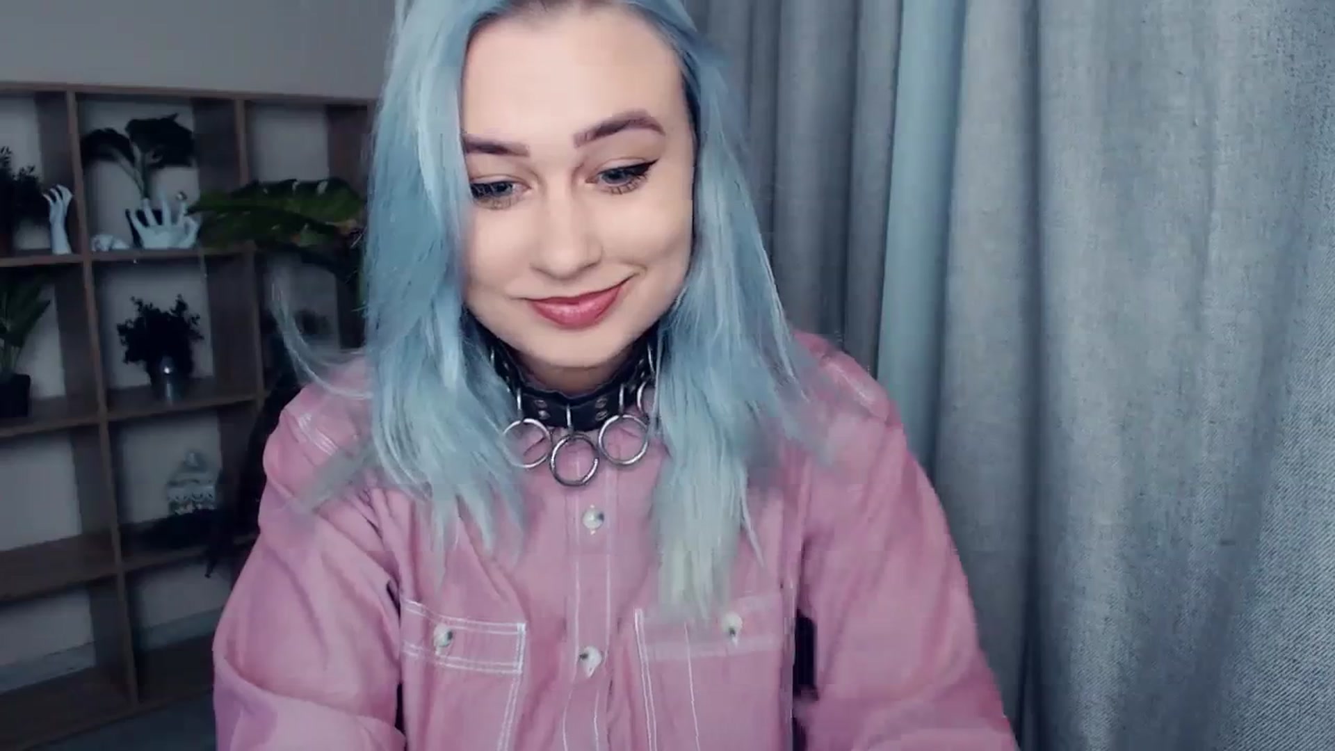 Gallery image thumbnail from Kukla_kolduna's myfreecams stream on, 12/08/2023, 14:31 image 19 of 20