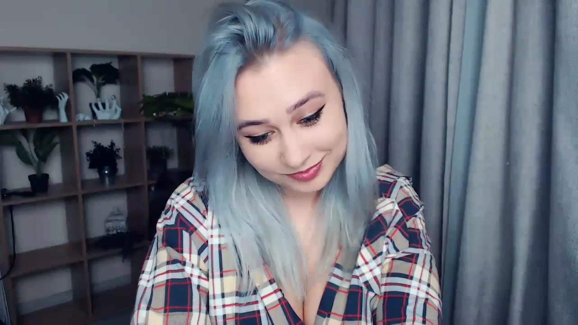 Gallery image thumbnail from Kukla_kolduna's myfreecams stream on, 12/09/2023, 16:02 image 17 of 20