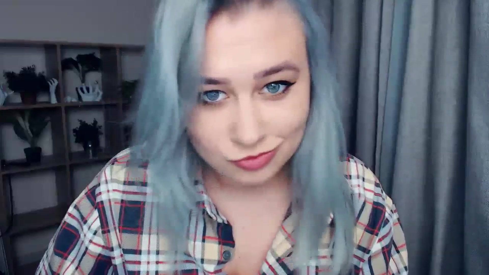 Gallery image thumbnail from Kukla_kolduna's myfreecams stream on, 12/09/2023, 16:02 image 5 of 20