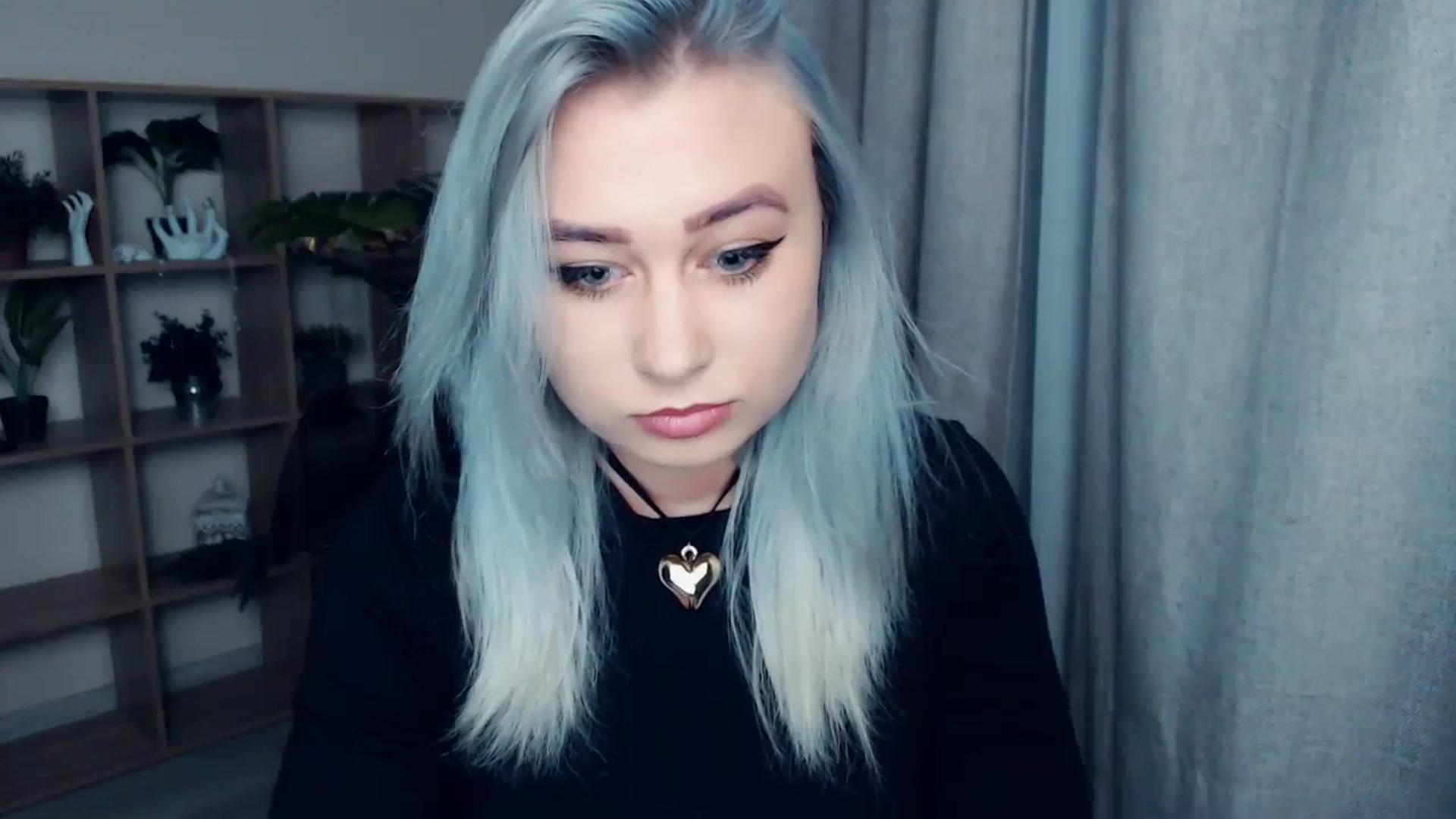 Gallery image thumbnail from Kukla_kolduna's myfreecams stream on, 12/10/2023, 15:40 image 14 of 20