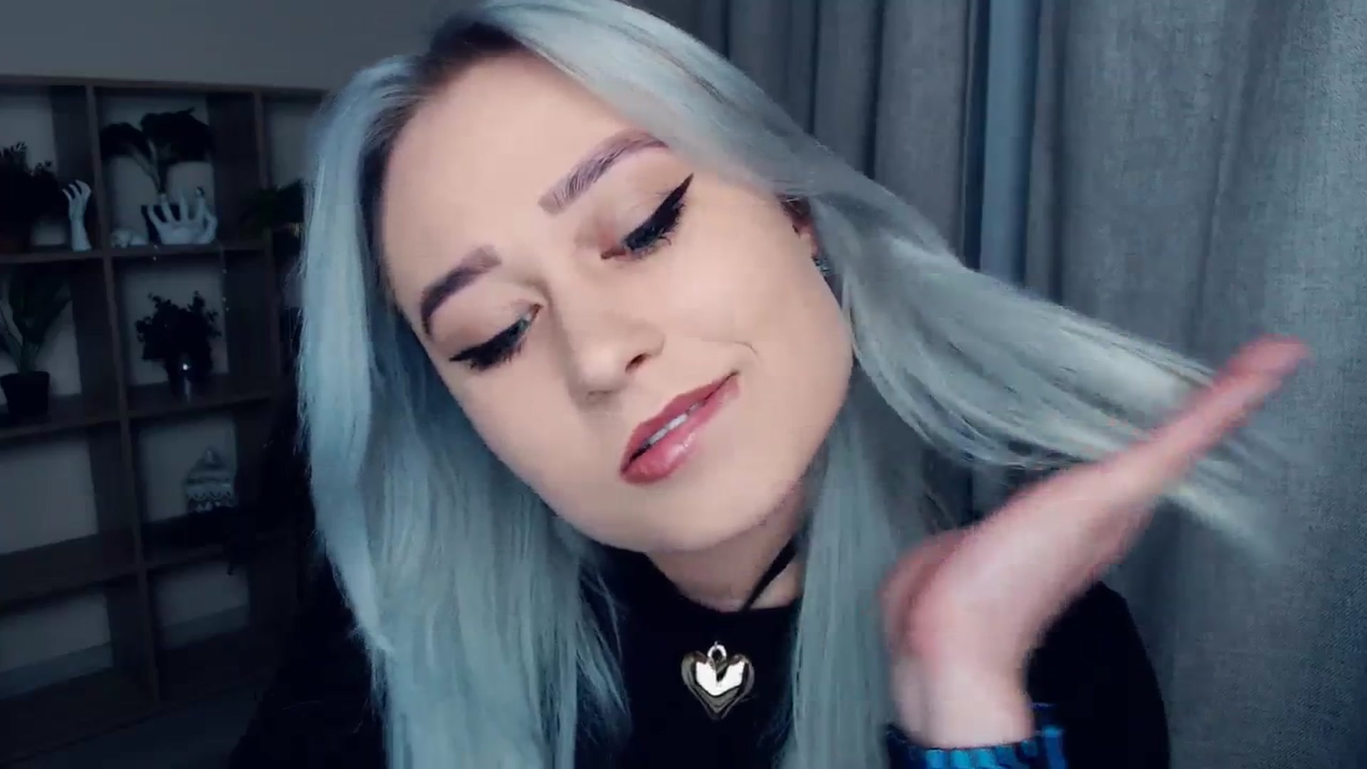 Gallery image thumbnail from Kukla_kolduna's myfreecams stream on, 12/10/2023, 15:40 image 2 of 20