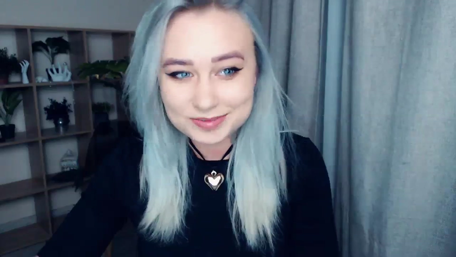 Gallery image thumbnail from Kukla_kolduna's myfreecams stream on, 12/10/2023, 15:40 image 13 of 20