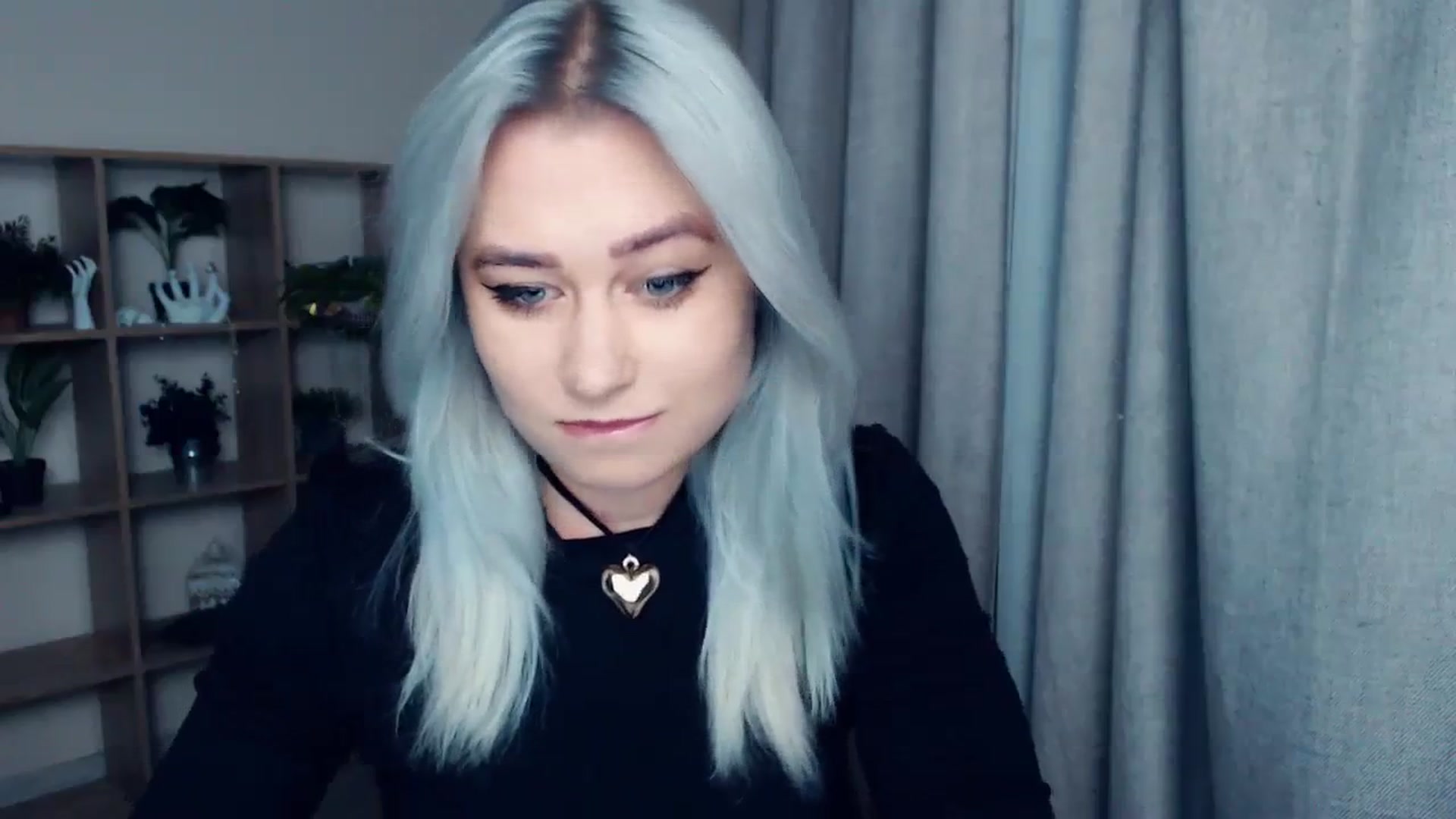 Gallery image thumbnail from Kukla_kolduna's myfreecams stream on, 12/10/2023, 17:08 image 20 of 20