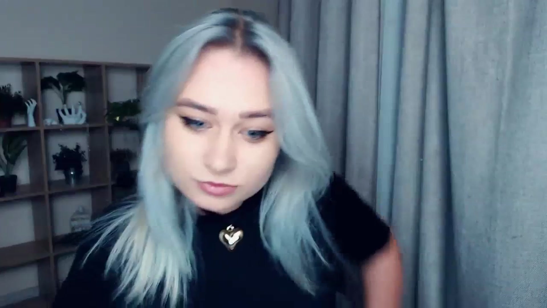 Gallery image thumbnail from Kukla_kolduna's myfreecams stream on, 12/10/2023, 17:08 image 15 of 20