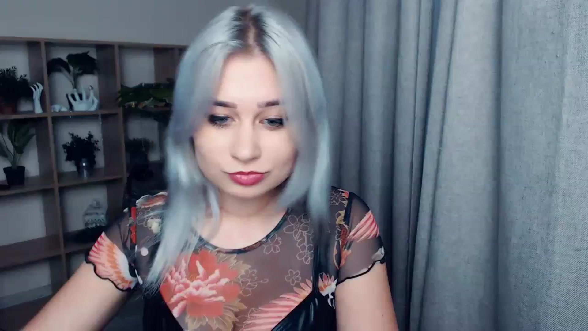 Gallery image thumbnail from Kukla_kolduna's myfreecams stream on, 12/14/2023, 17:32 image 9 of 20